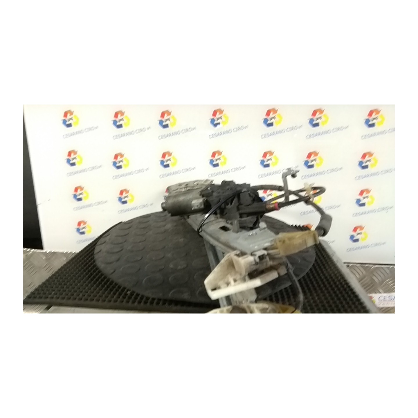 ALZACRISTALLO ELETTR. PORTA ANT. C/MOTORINO SX. 041 PEUGEOT 206 (09/98-06/09) 8HX 9221EY