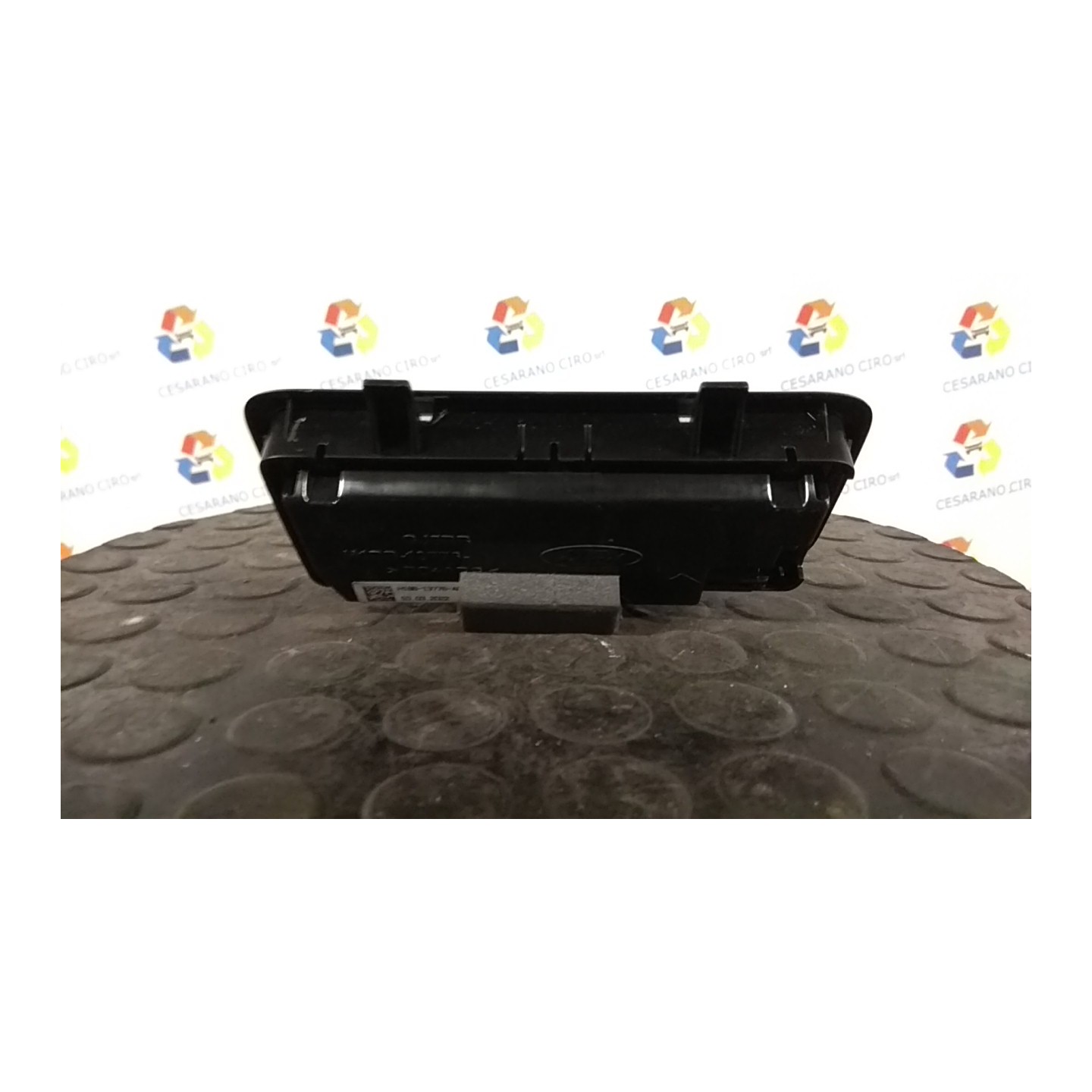 LUCE CORTESIA POST. TETTO 060 FORD PUMA (CF7) (09/19-) B7JB 2223539