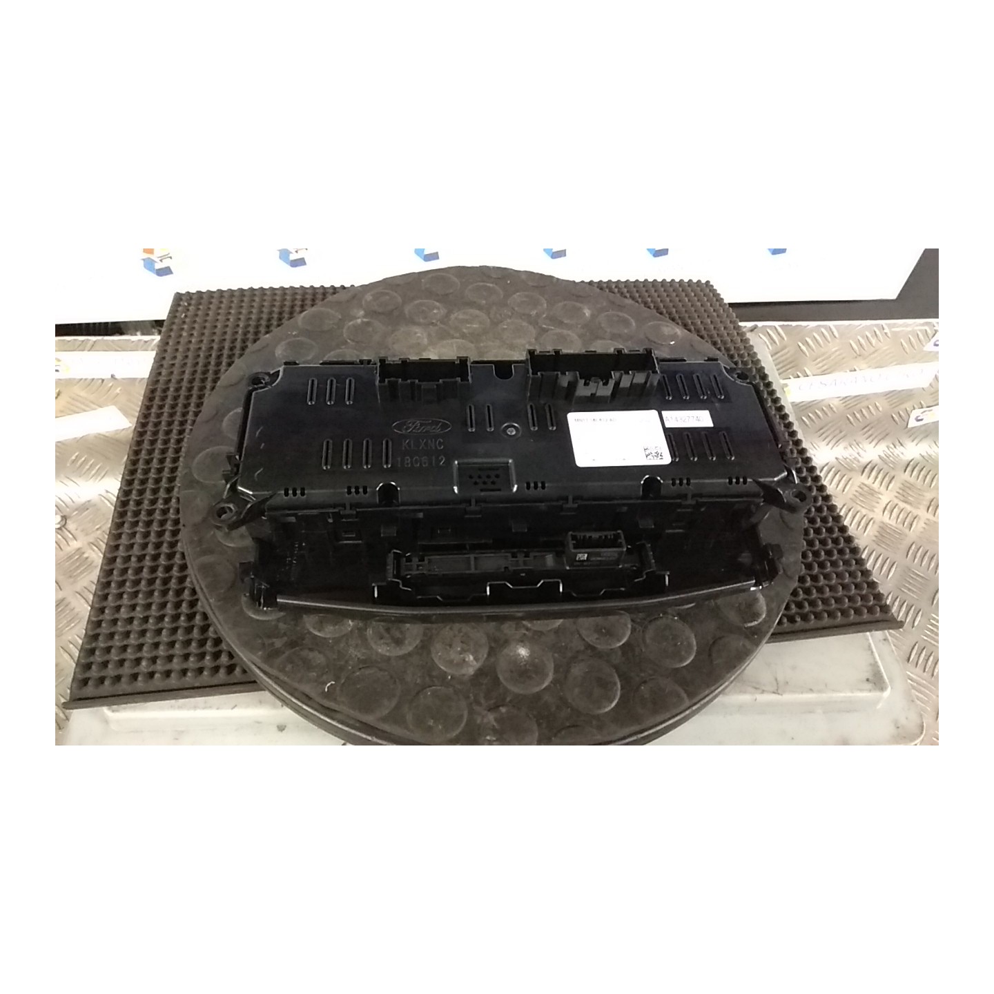BLOCCO COMANDO CLIMATIZZAZIONE P/A/C AUT.PARAB.SED.VOL.RISC. 066 FORD PUMA (CF7) (09/19-) B7JB 2440513