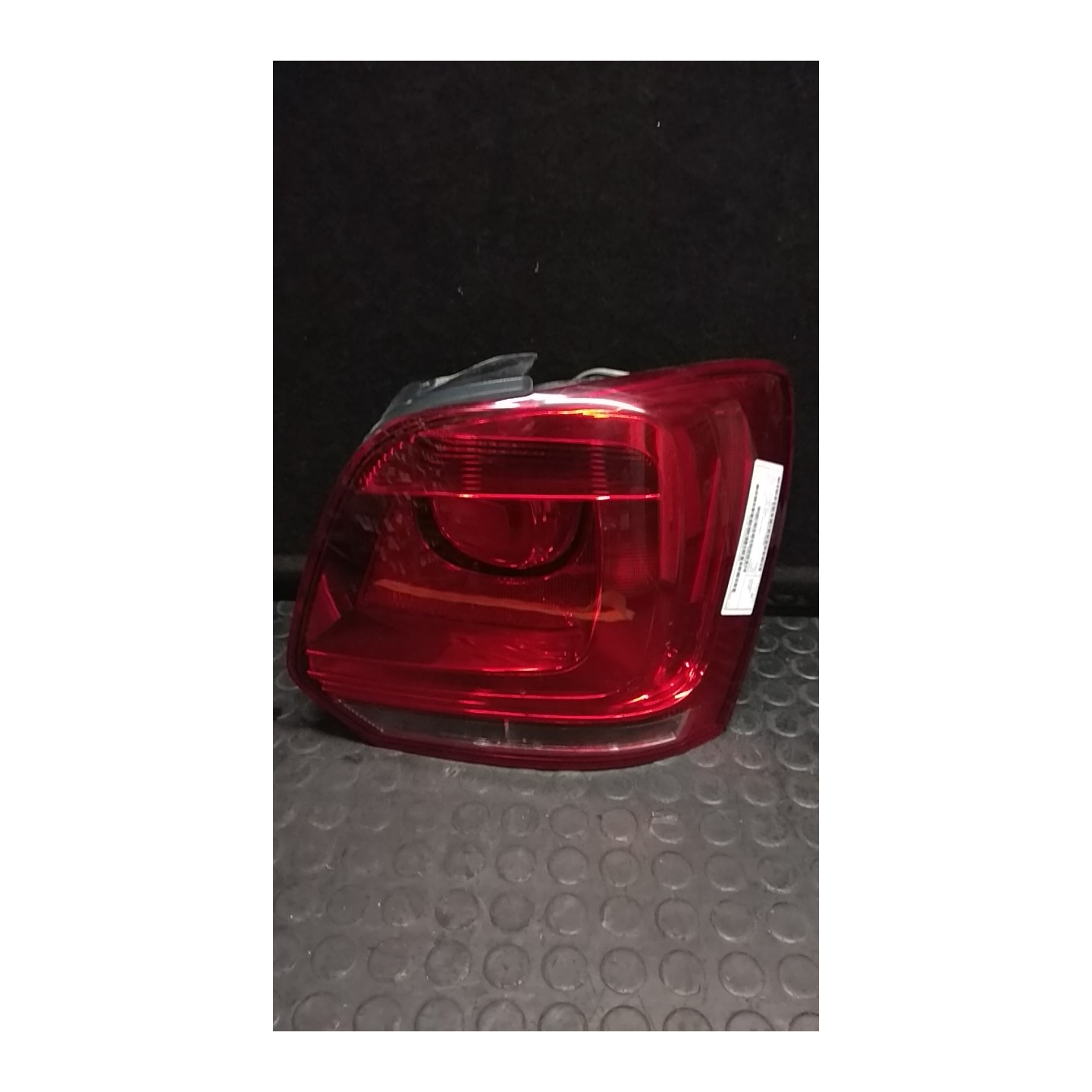 FANALE POST. AL DX. 009 VOLKSWAGEN POLO (6R) (05/09-) CGP 6R0945096AH