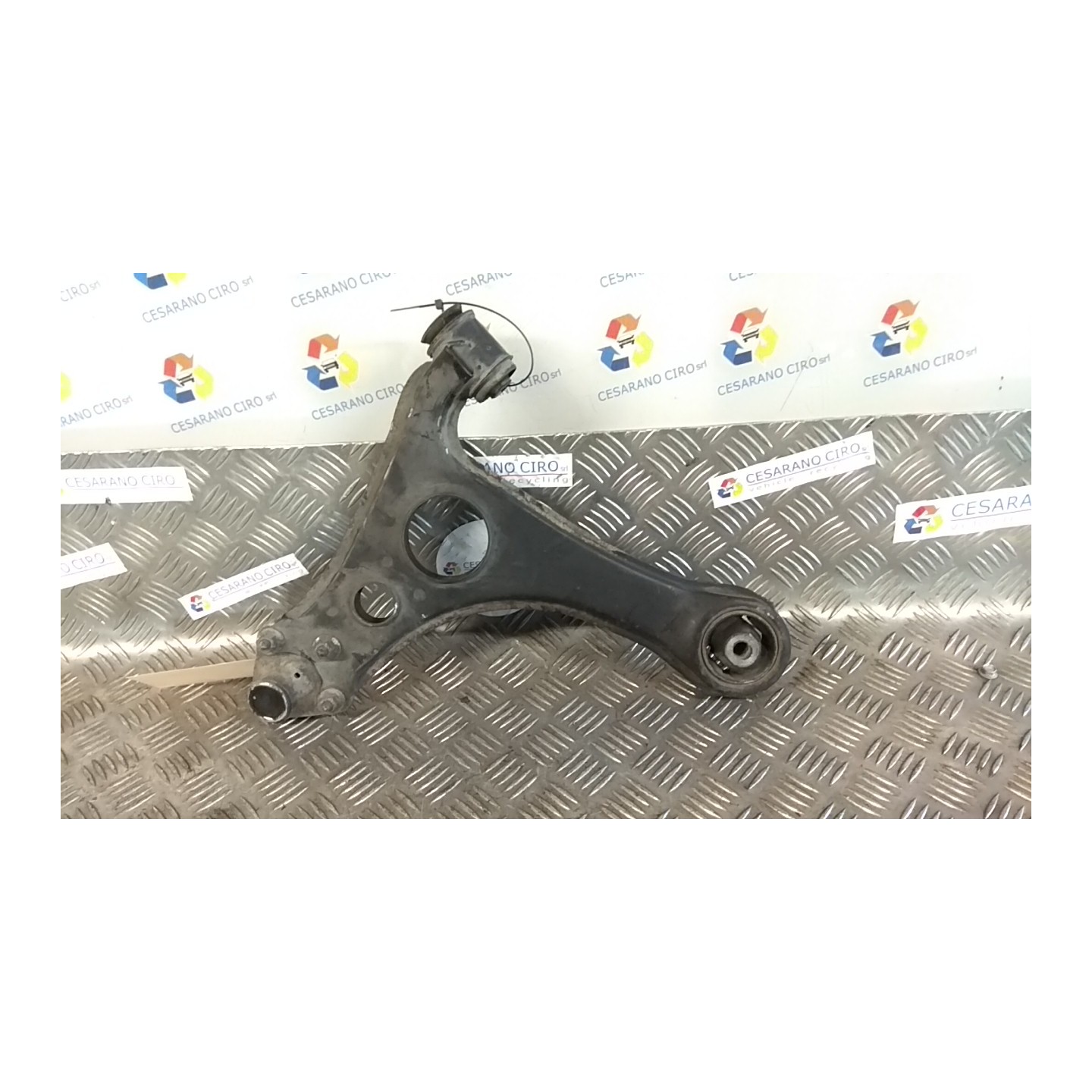 BRACCIO OSCILLANTE INF. SOSP. ANT. SX. 091 MERCEDES-BENZ CLASSE A (W168) (10/97-02/01) 668940 A1683302307