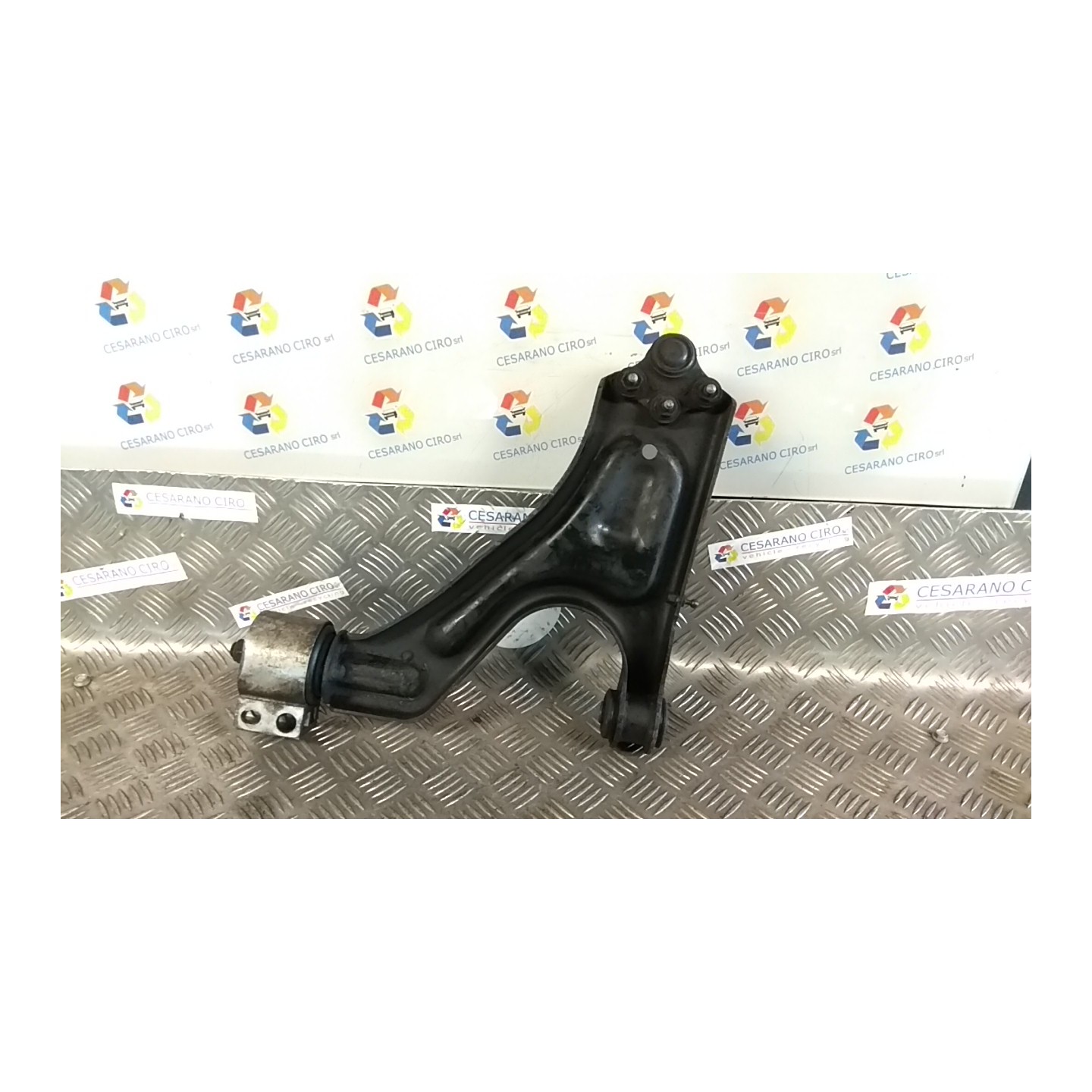 BRACCIO OSCILLANTE SOSP. ANT. DX. 095 SAAB 9.5 1A SERIE (07/01-09/05) B205E 5236682