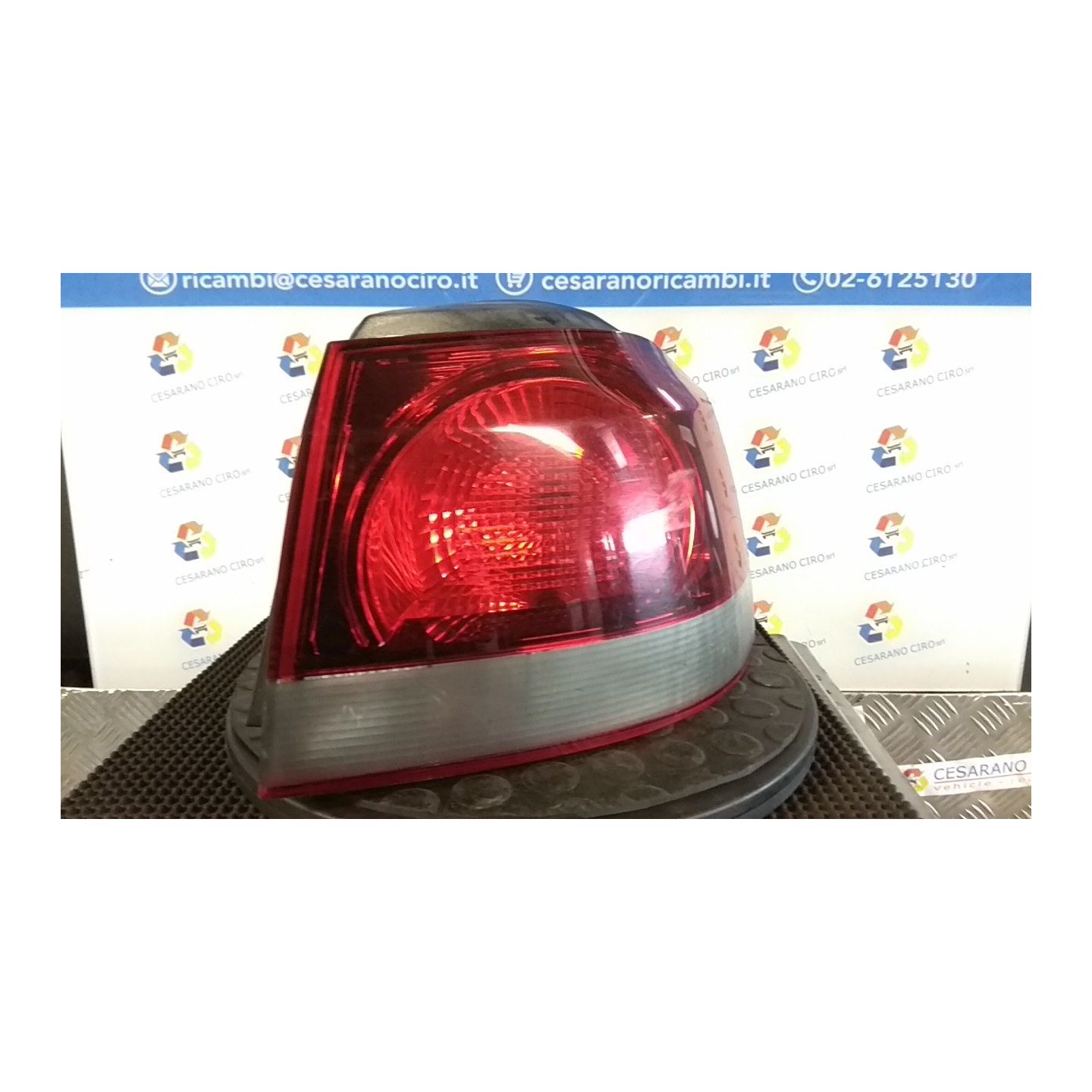 FANALE POST. PARTE EST. OSCURATO DX. 055 VOLKSWAGEN GOLF (5K/AJ) (09/08-) CAV 5K0945096M