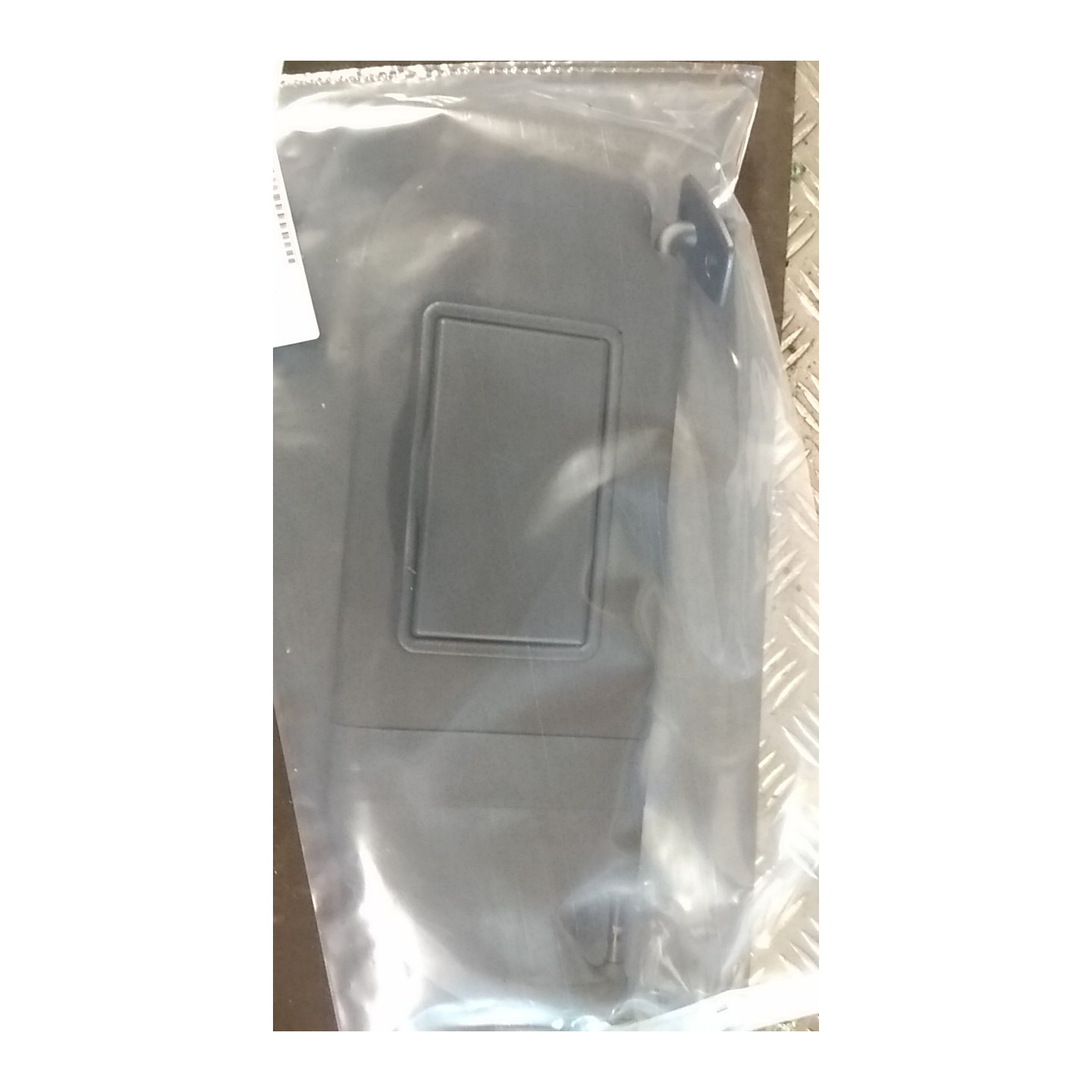 ALETTA PARASOLE PARABREZZA SX. 084 CITROEN DS3 (11/09-01/16) 8FP 8163HW