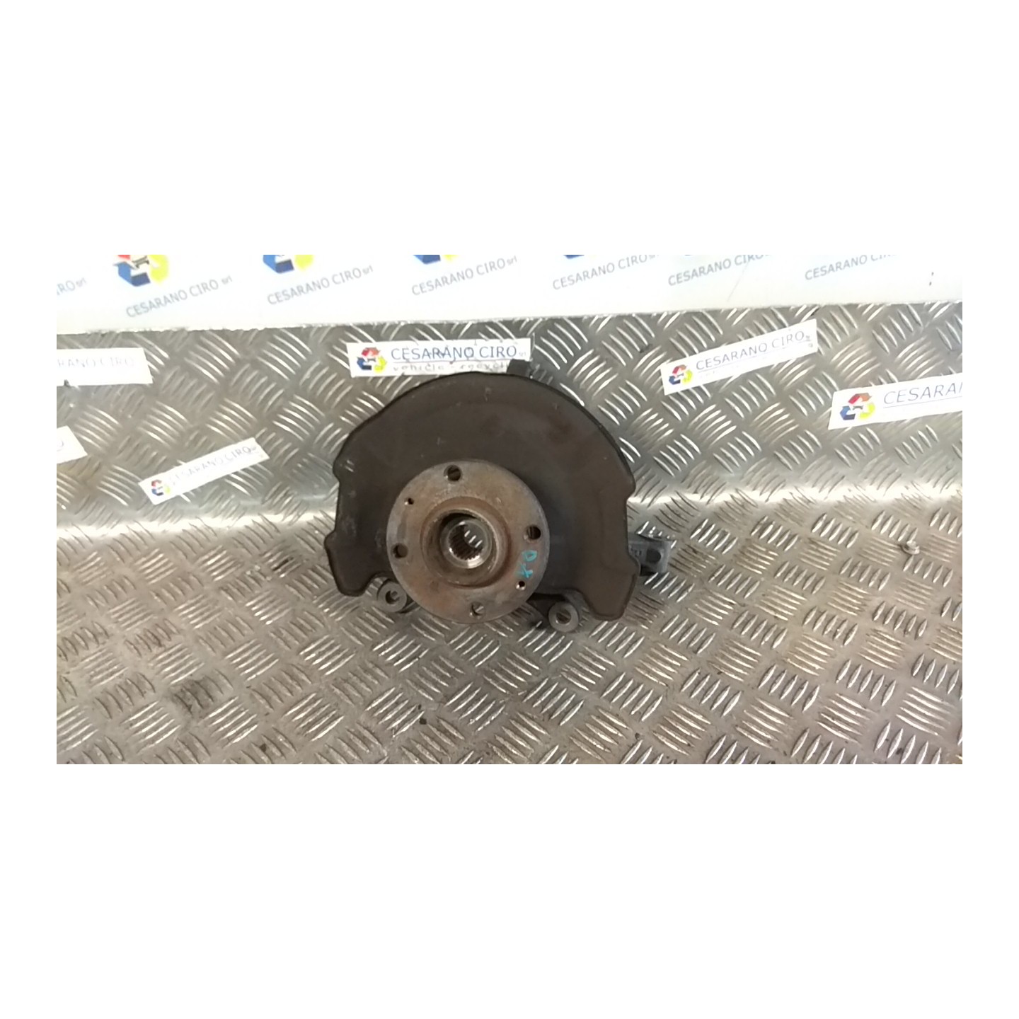 MONTANTE SOSP. ANT. DX. 117 SUZUKI SWIFT (04/05-02/11) D13A 4511151K90000