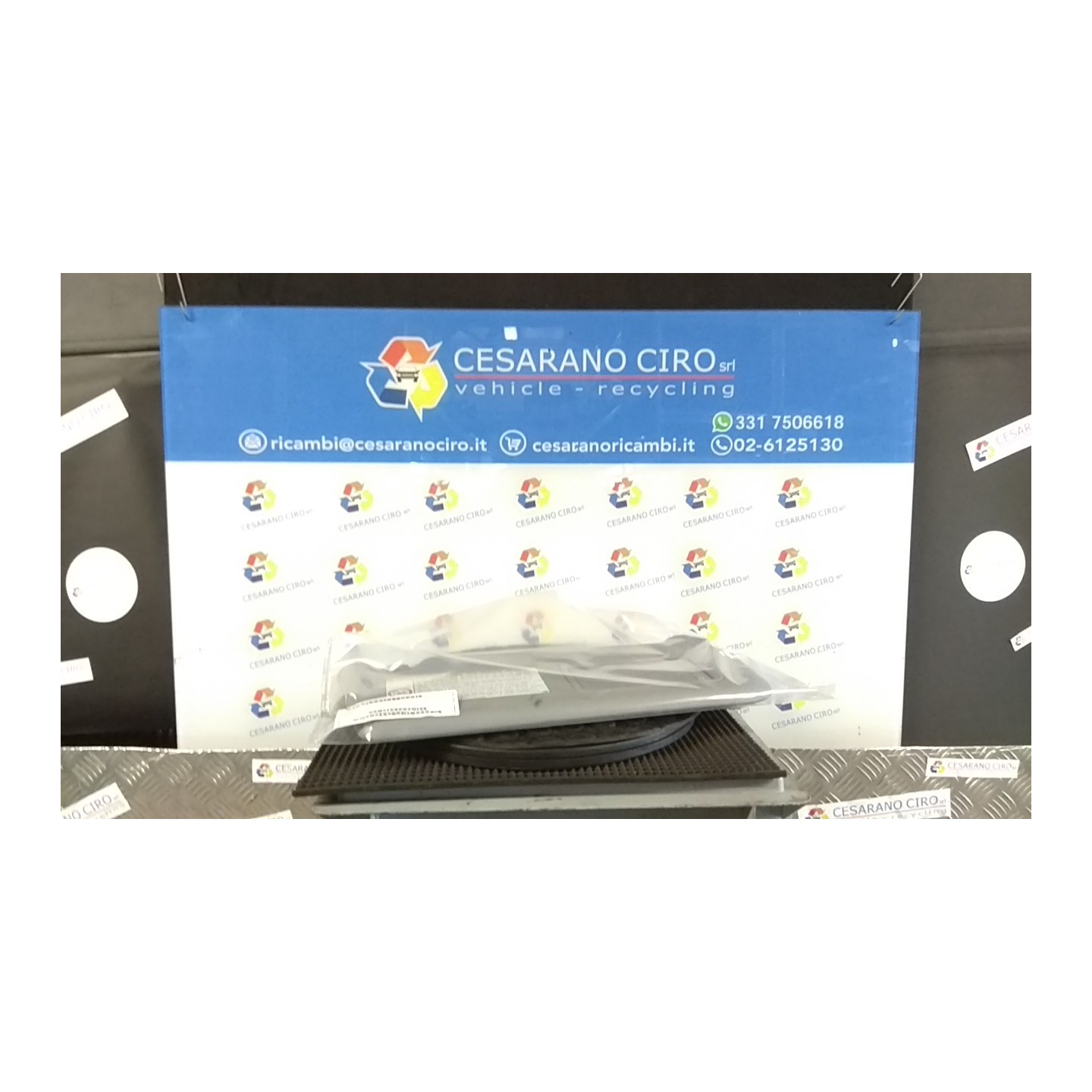 ALETTA PARASOLE PARABREZZA DX. 062 TOYOTA IQ (01/09-12/14) 1KRFE 7431074010B0