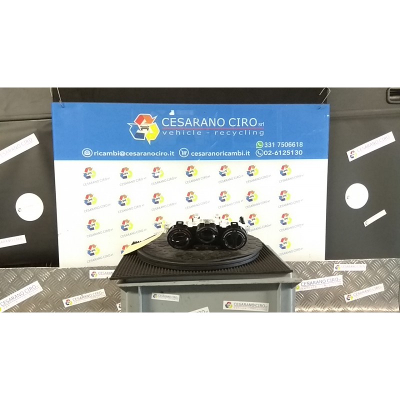 BLOCCO COMANDO CLIMATIZZAZIONE C/A/C 071 PEUGEOT 208 (01/12-11/15) HM01 9672248380