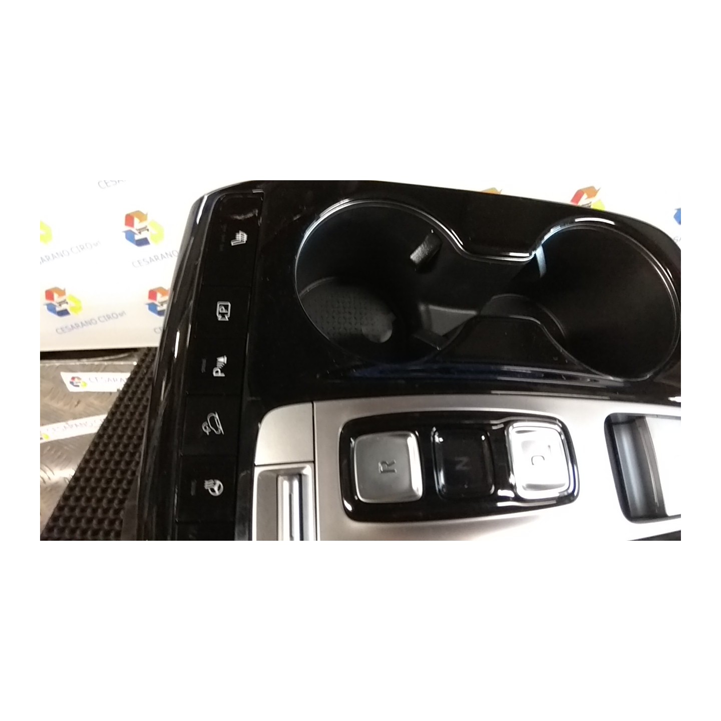 BLOCCO COMANDI MULTIFUNZIONE CONSOLLE CENTRALE 155 HYUNDAI TUCSON PLUG-IN (04/21-) G4FT 93350CZ220UAY