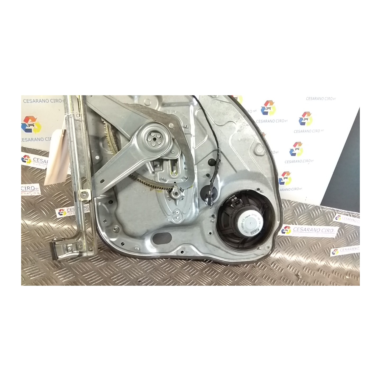 ALZACRISTALLO ELETTR. PORTA POST. SX. 009 FORD FOCUS C-MAX (CAP) (10/03-12/08 HHDA 1480081