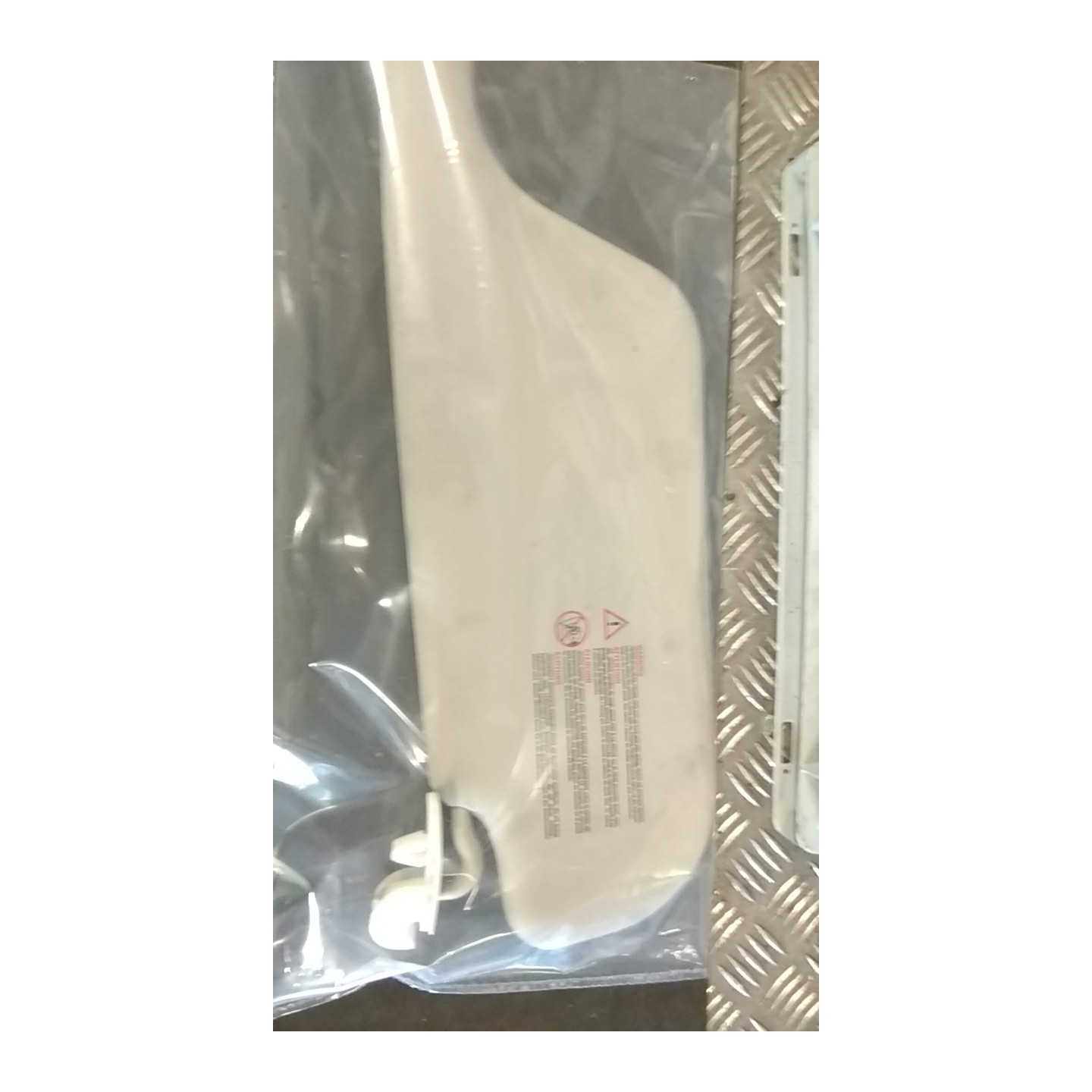 ALETTA PARASOLE PARABREZZA DX. 073 RENAULT CLIO 3A SERIE (07/05-05/09) D4FD7 8200294229