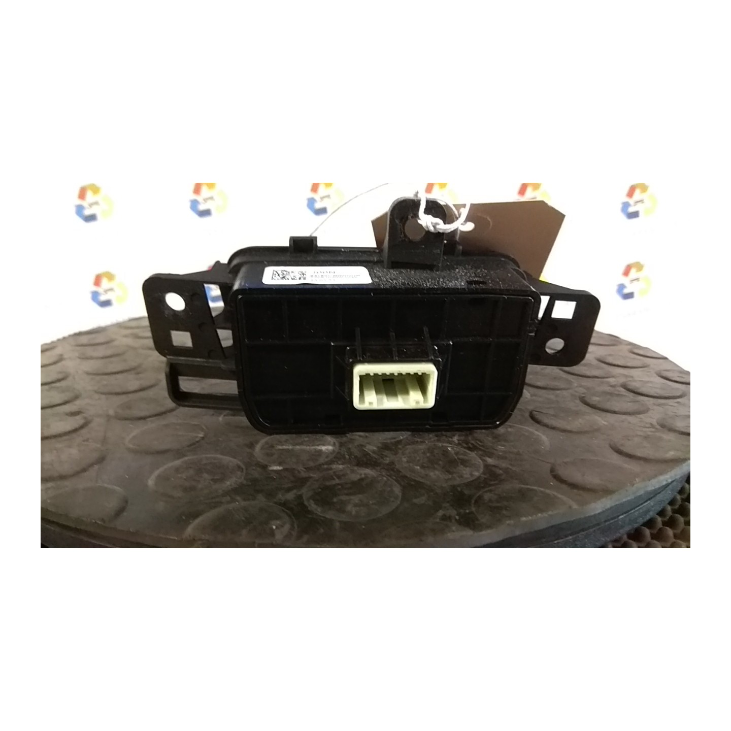 BLOCCO COMANDI MULTIFUNZIONI P/EV1/HEIGHT ADJ.POWER T/GATE 172 HYUNDAI TUCSON PLUG-IN (04/21-) G4FT 93750CZ000NNB