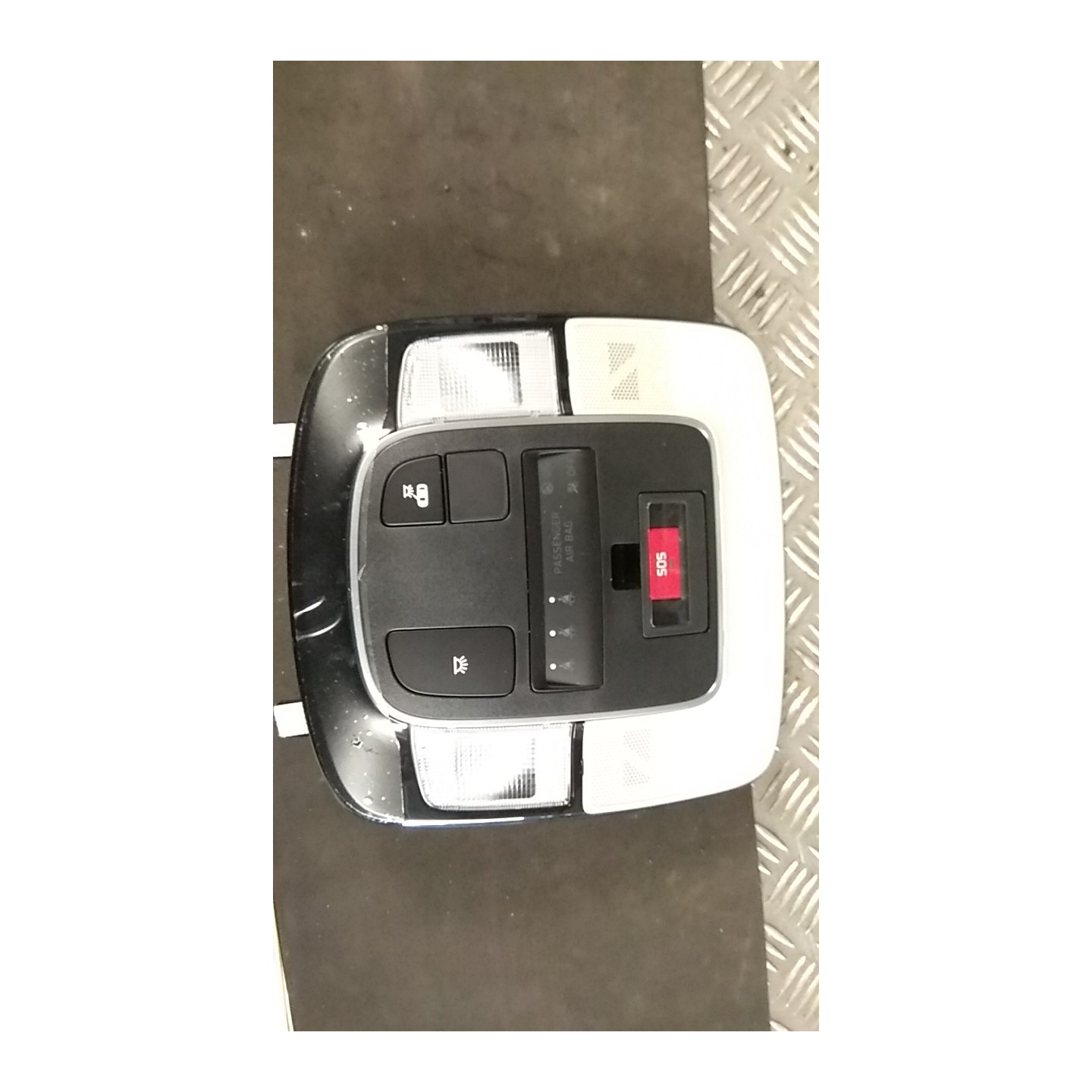 LUCE CORTESIA ANT. TETTO 176 HYUNDAI TUCSON PLUG-IN (04/21-) G4FT 92810N9230NNB