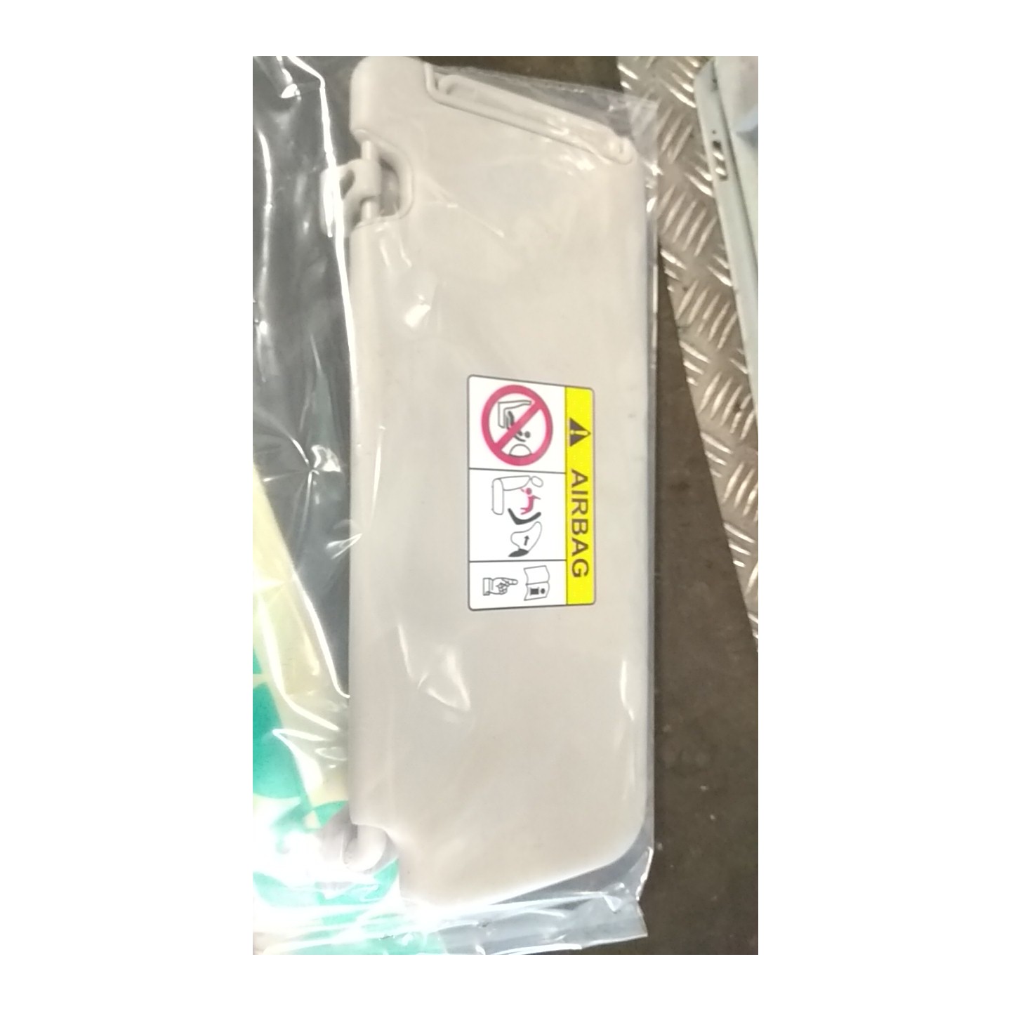 ALETTA PARASOLE PARABREZZA P/POWER ONE TOUCH SAFETY DX. 178 HYUNDAI TUCSON PLUG-IN (04/21-) G4FT 85220N9350NNB