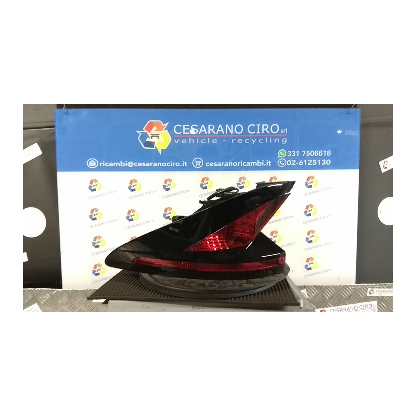 FANALE POST. PARTE EST. DX. 031 HYUNDAI TUCSON PLUG-IN (04/21-) G4FT 92402N7000