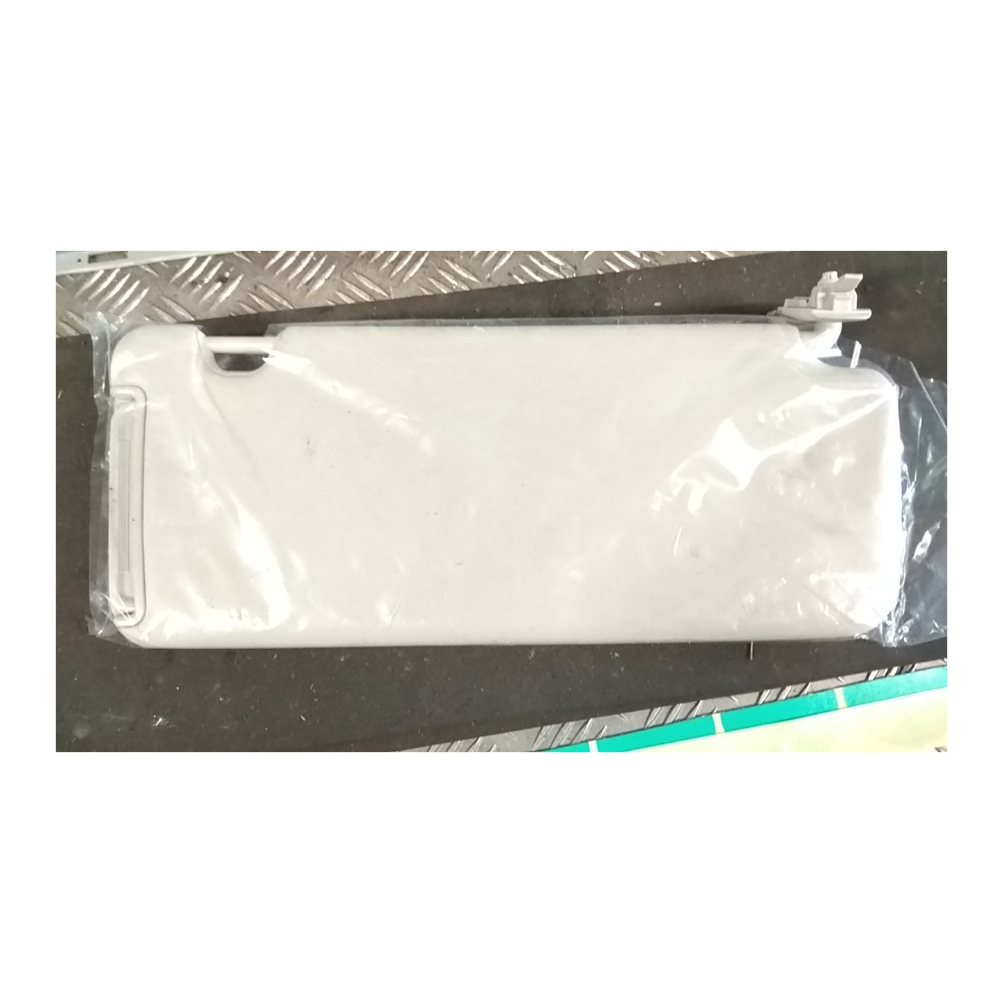 ALETTA PARASOLE PARABREZZA P/POWER ONE TOUCH SAFETY SX. 033 HYUNDAI TUCSON PLUG-IN (04/21-) G4FT 85210N9350NNB