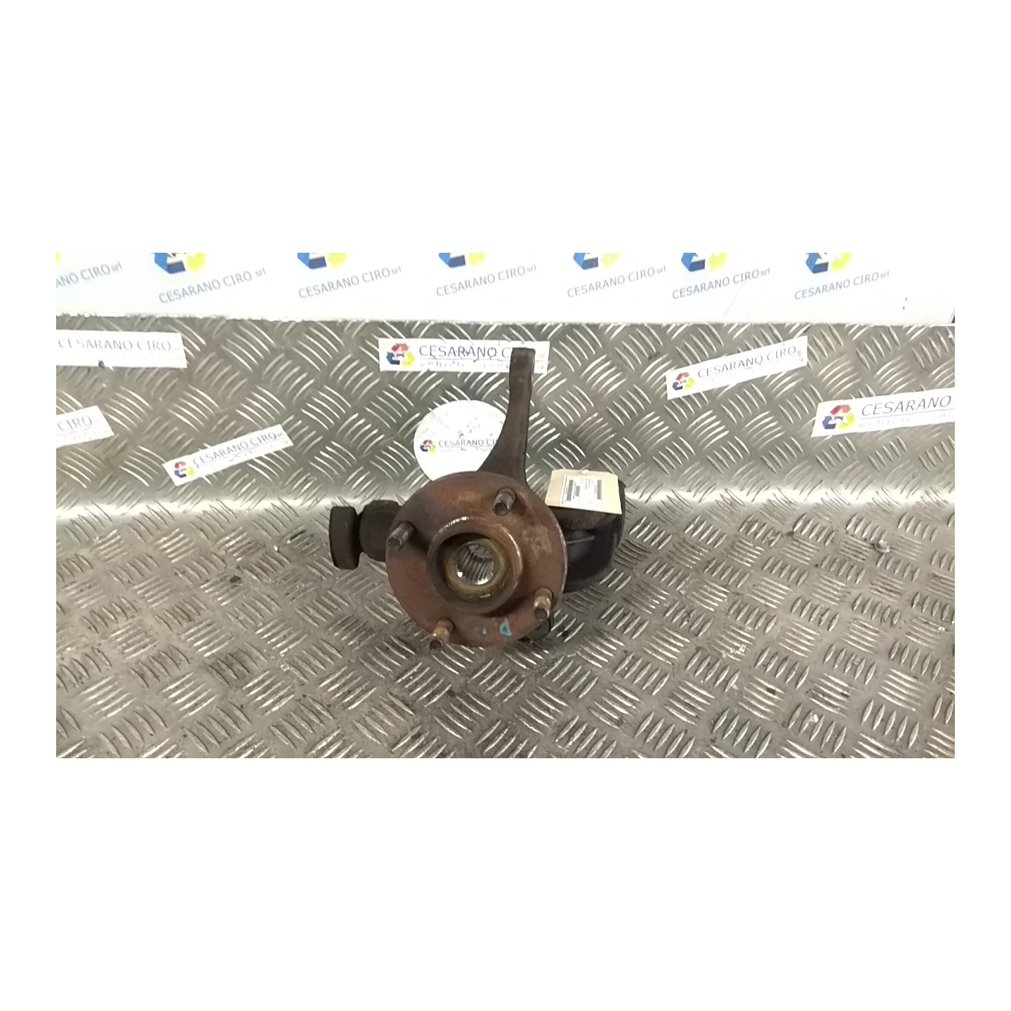 MONTANTE SOSP. ANT. C/CUSCINETTO DX. 113 MAZDA MAZDA 2 1A SERIE (02/03-08/07 F6JB DD593302X