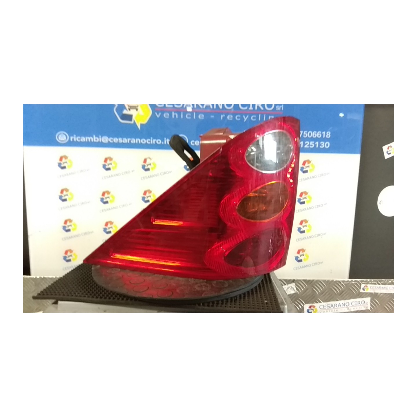 FANALE POST. DX. 058 PEUGEOT 1007 (04/05-06/10) 8HZ 6351V5