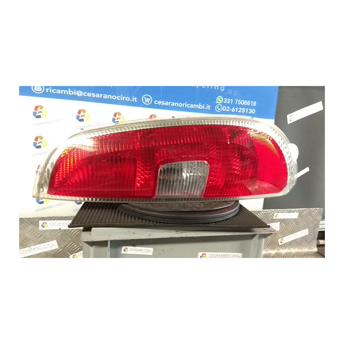 FANALE POST. DX. 070 SKODA ROOMSTER (5J) (03/10-) CGP 5J7945112
