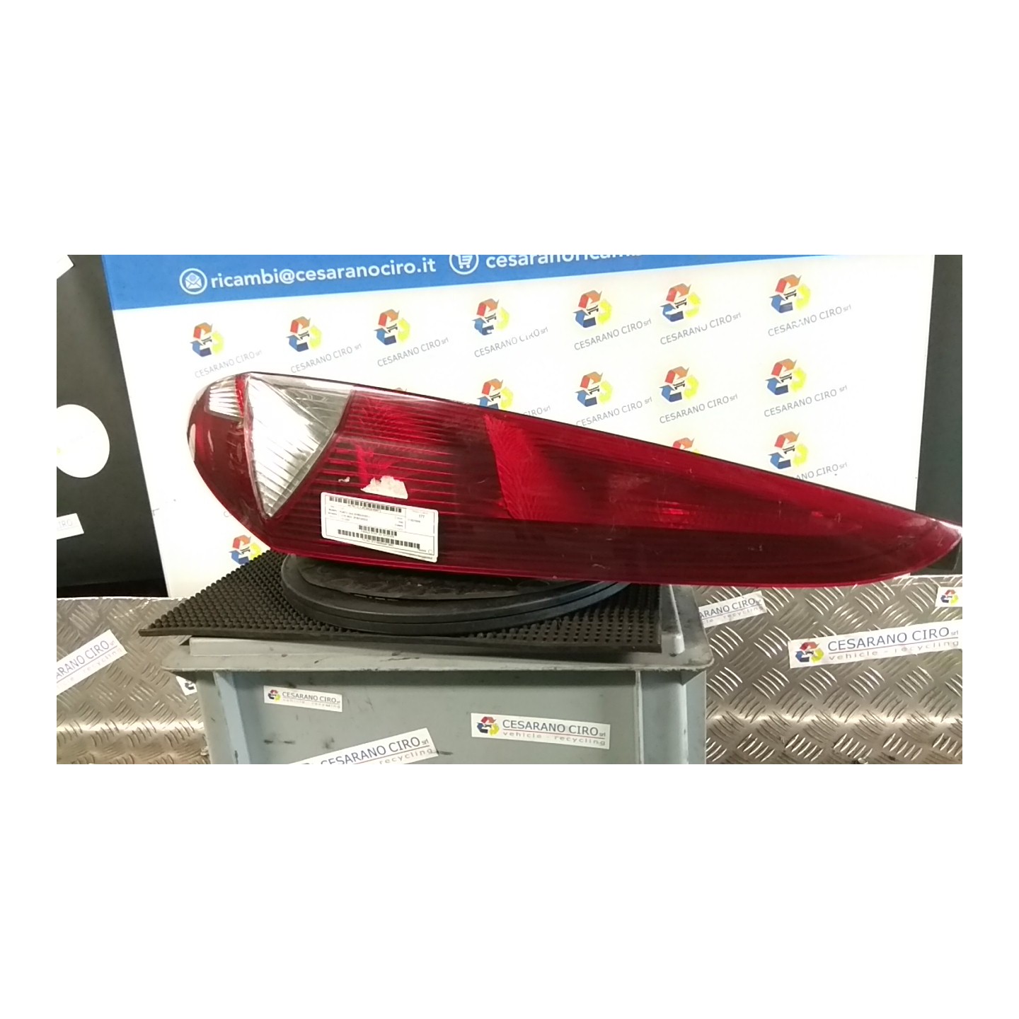 FANALE POST. DX. 073 FIAT PUNTO (2U) (07/03-01/07) 188A4000 51721478