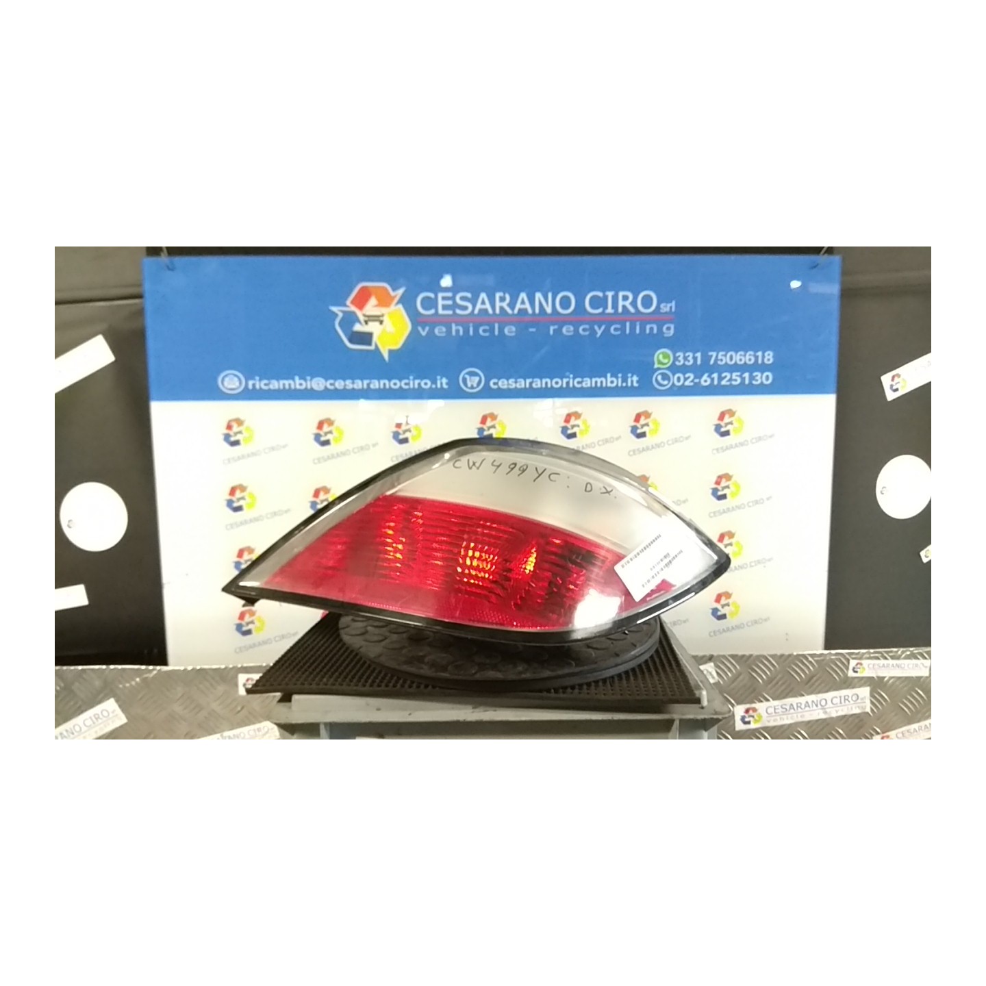 FANALE POST. HELLA DX. 077 OPEL ASTRA (A04) (01/04-03/11) Z16XEP 93190305