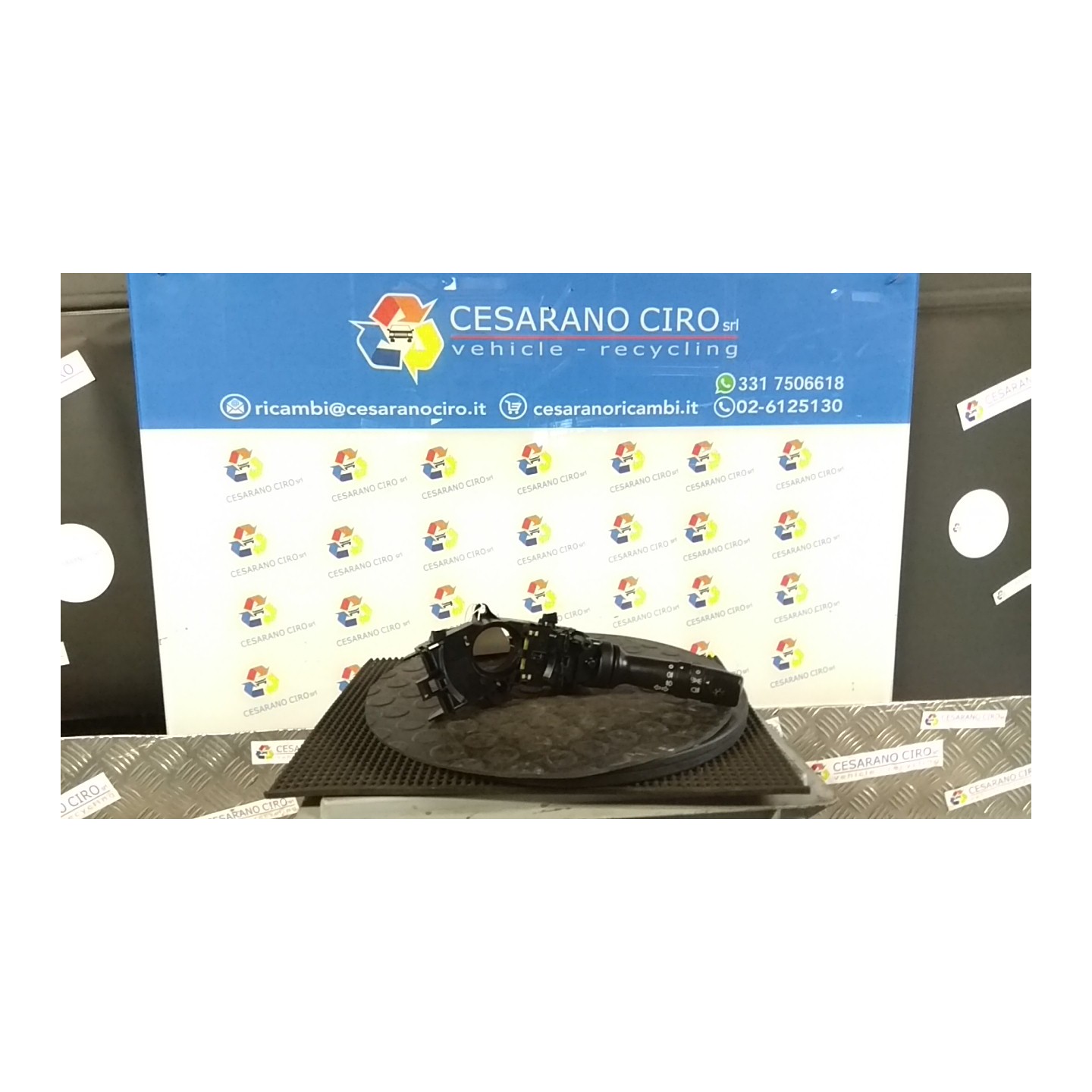 BLOCCO COMANDO VOLANTE LUCI 098 KIA VENGA (01/10-) D4FC 934101M521