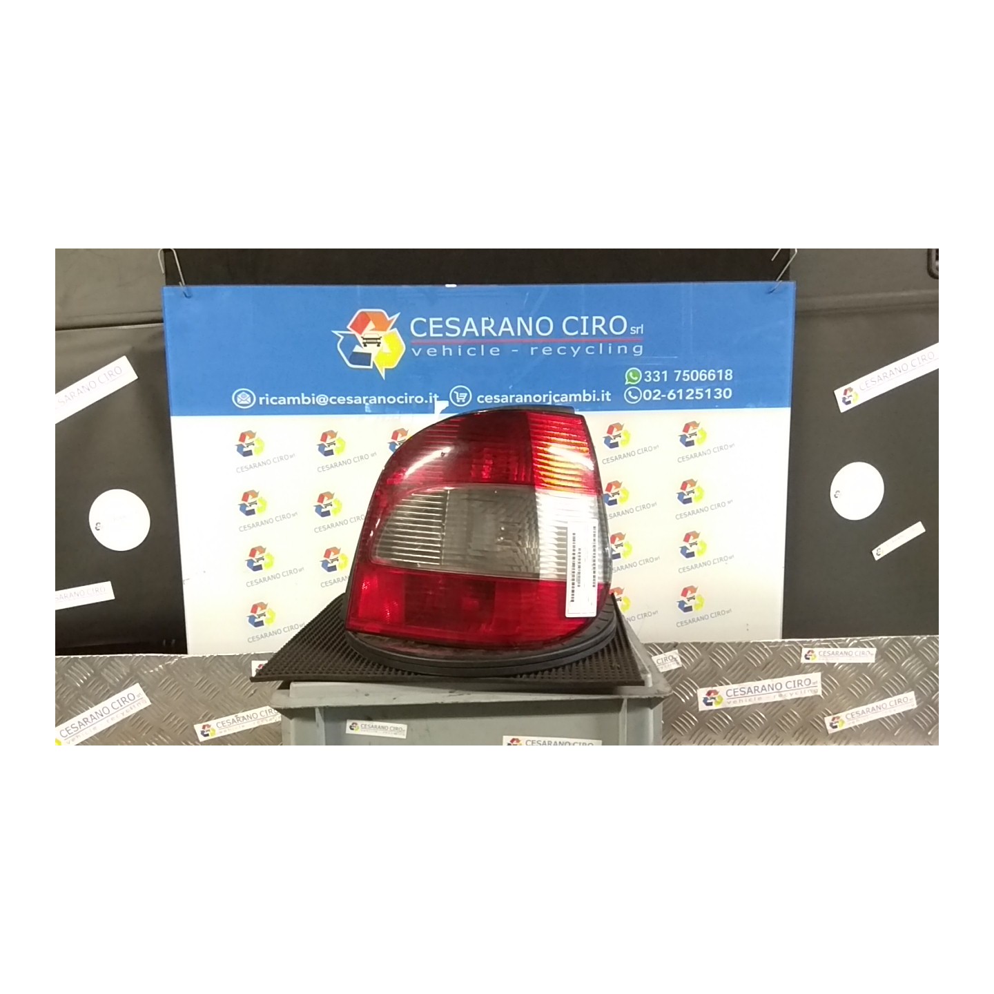 FANALE POST. DX. 139 RENAULT SCENIC RX 4 (02/00-06/03) F4RC7 7700430966