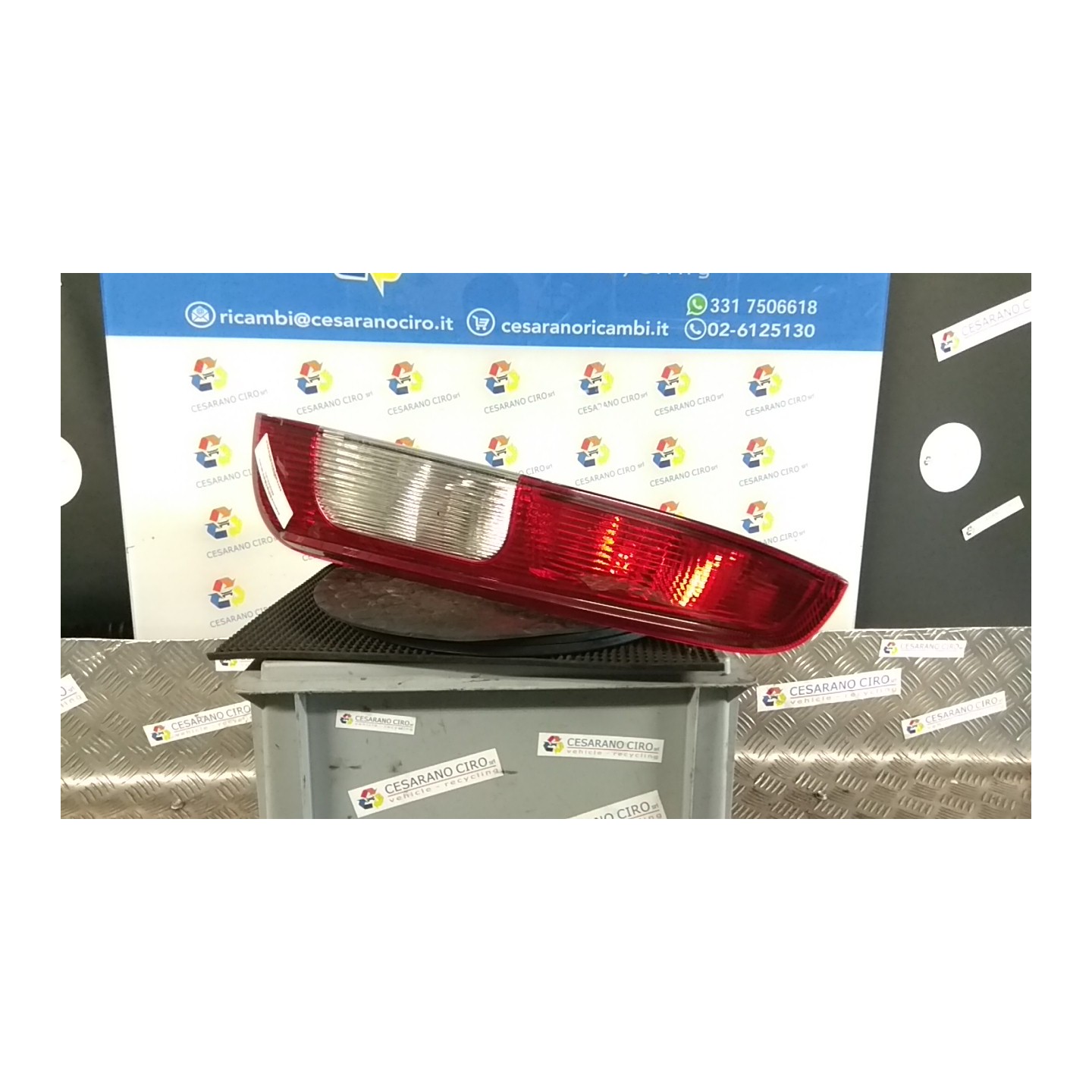 FANALE POST. DX. 184 FORD FOCUS C-MAX (CAP) (10/03-12/08 G8DB 1347454