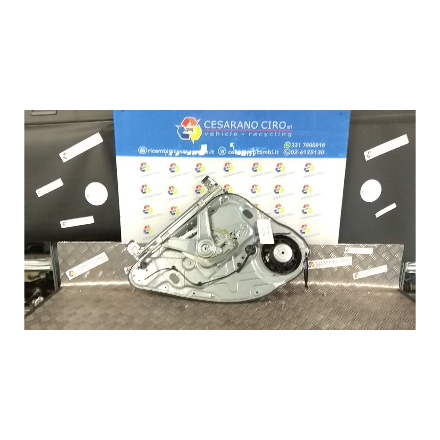 ALZACRISTALLO ELETTR. PORTA POST. DX. 187 FORD FOCUS C-MAX (CAP) (10/03-12/08 G8DB 1480078
