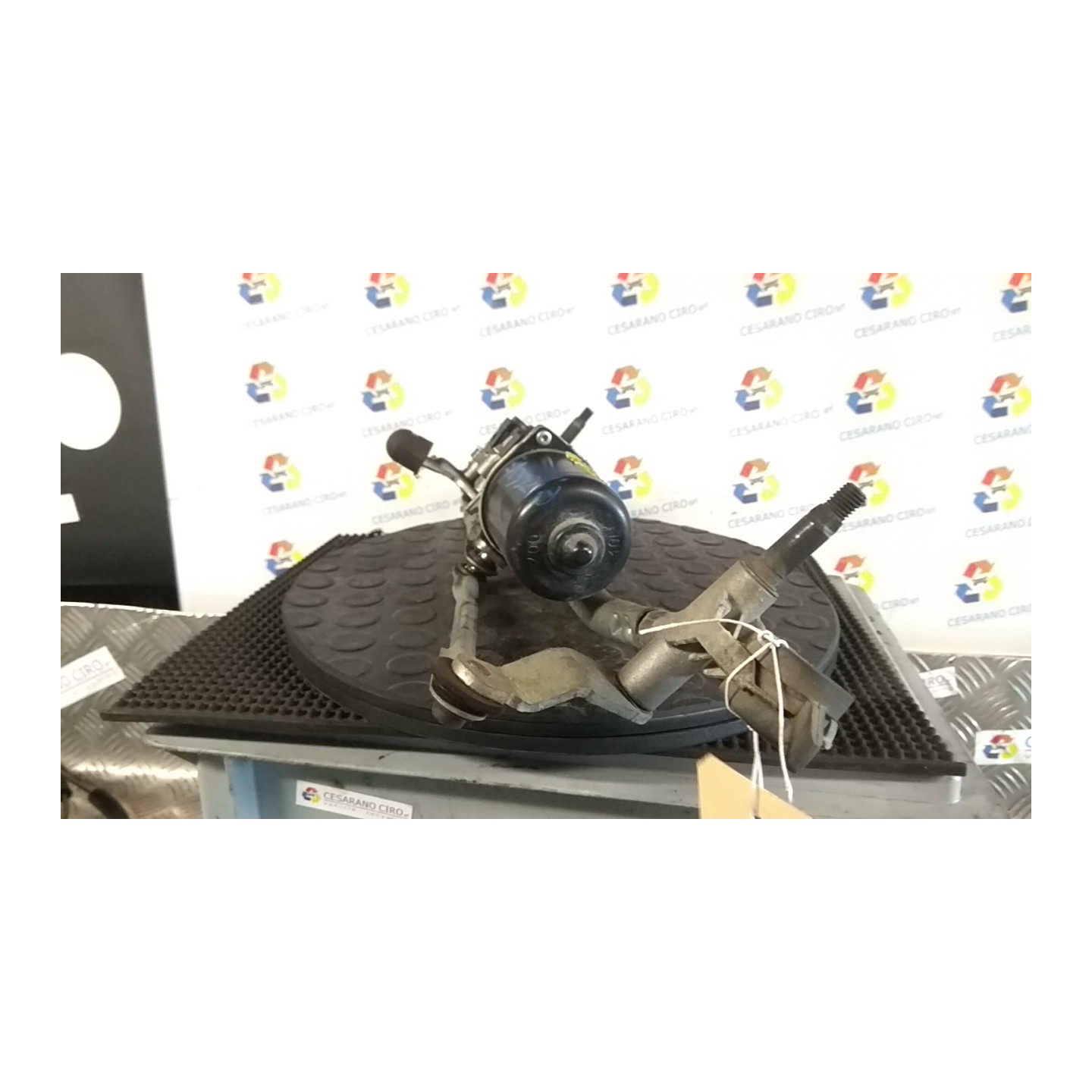 MECCANISMO TERGIPARABREZZA CON MOTORINO 002 CITROEN DS3 (11/09-01/16) 8FP 6405QC