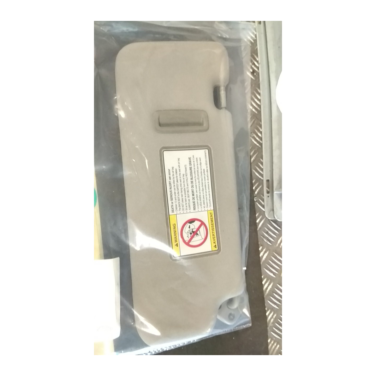 ALETTA PARASOLE PARABREZZA SX. 016 SSANGYONG ACTYON (11/06-) 664951 7611009503ABR
