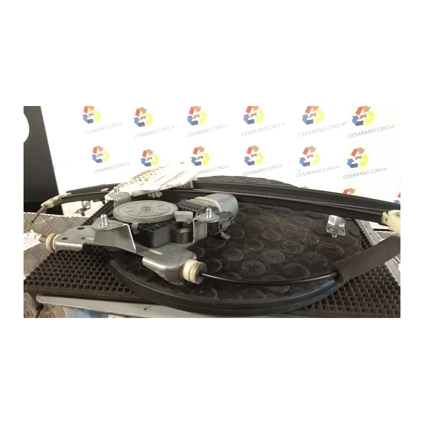 ALZACRISTALLO ELETTR. PORTA POST. DX. 042 OPEL ANTARA (L07) (02/07-07/11) Z20S 96624335