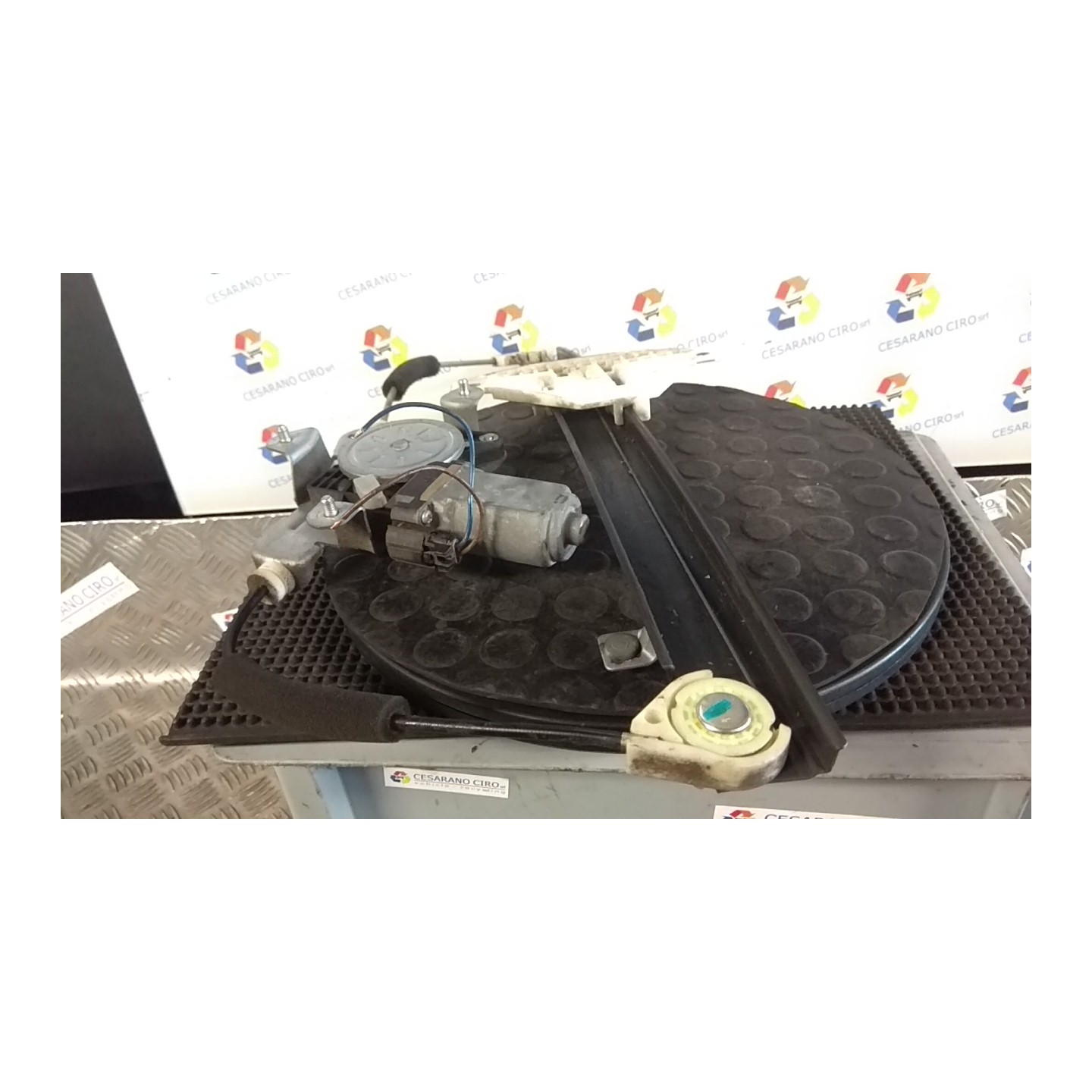 ALZACRISTALLO ELETTR. PORTA ANT. DX. 043 OPEL ANTARA (L07) (02/07-07/11) Z20S 96624333