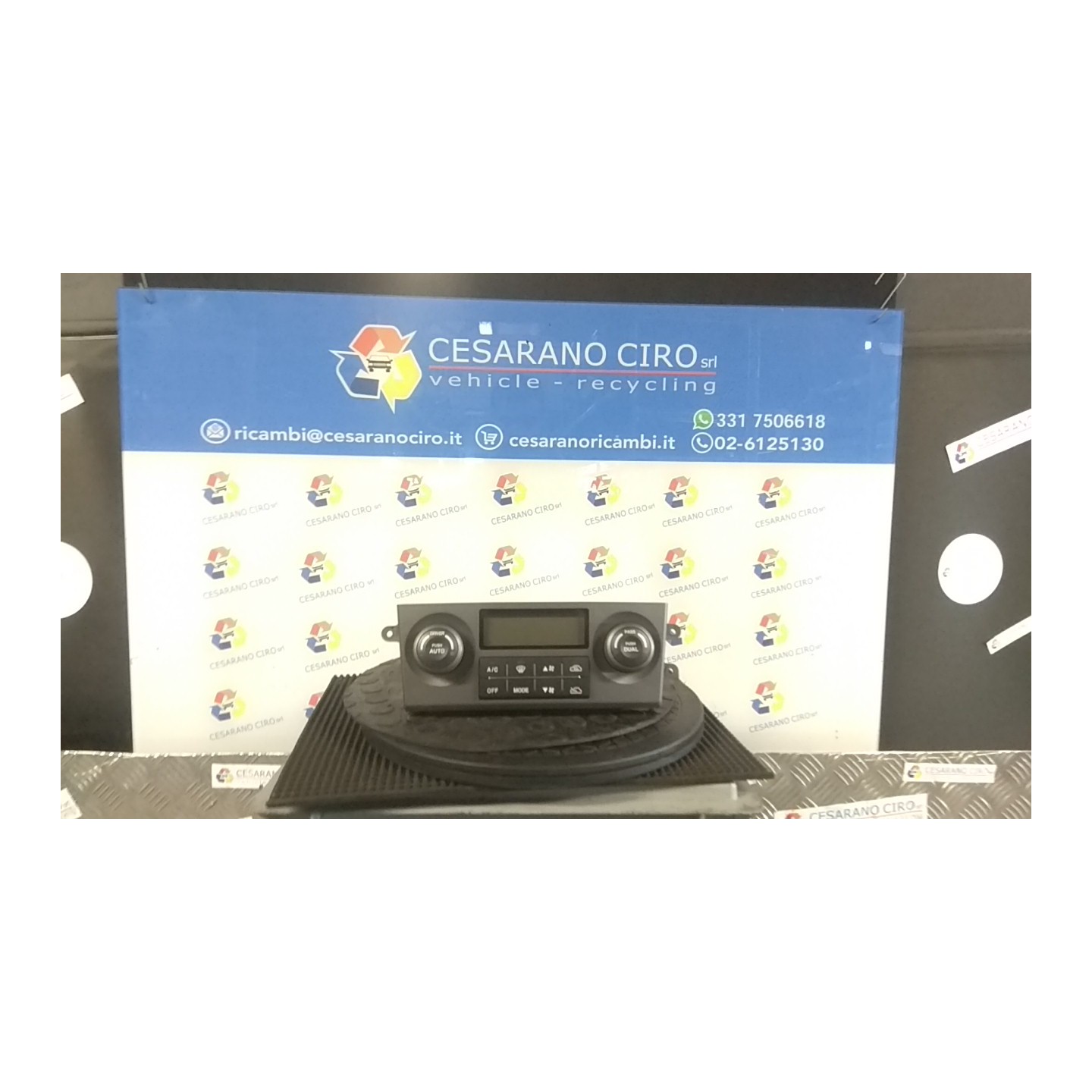 BLOCCO COMANDO CLIMATIZZAZIONE C/A/C AUTO 083 KIA SORENTO 1A SERIE (08/06-11/09 D4CB 972503E2608W