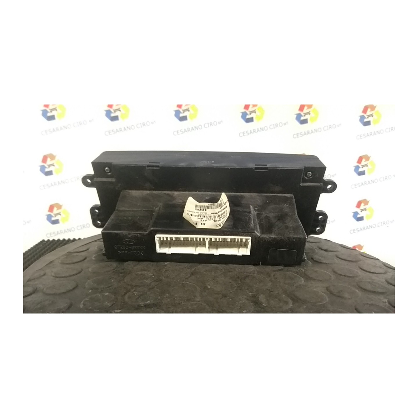BLOCCO COMANDO CLIMATIZZAZIONE C/A/C AUTO 083 KIA SORENTO 1A SERIE (08/06-11/09 D4CB 972503E2608W
