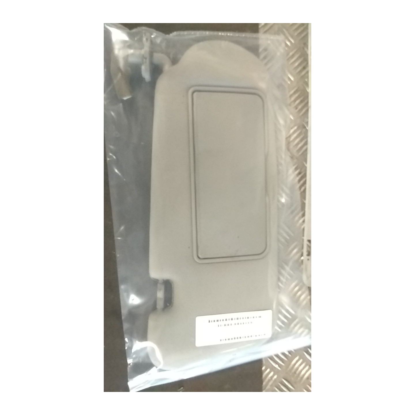ALETTA PARASOLE PARABREZZA DX. 085 KIA SORENTO 1A SERIE (08/06-11/09 D4CB 852123E045CY