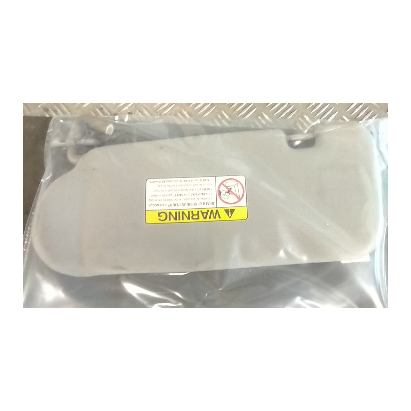 ALETTA PARASOLE PARABREZZA DX. 085 KIA SORENTO 1A SERIE (08/06-11/09 D4CB 852123E045CY