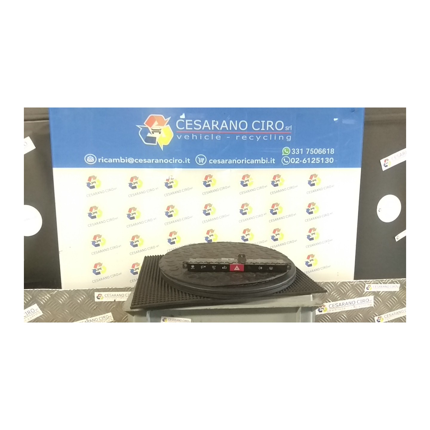 BLOCCO COMANDI MULTIFUNZIONI C/FENDINEBBIA 088 FIAT PANDA (33) (12/11-04/17) 169A4000 735544415