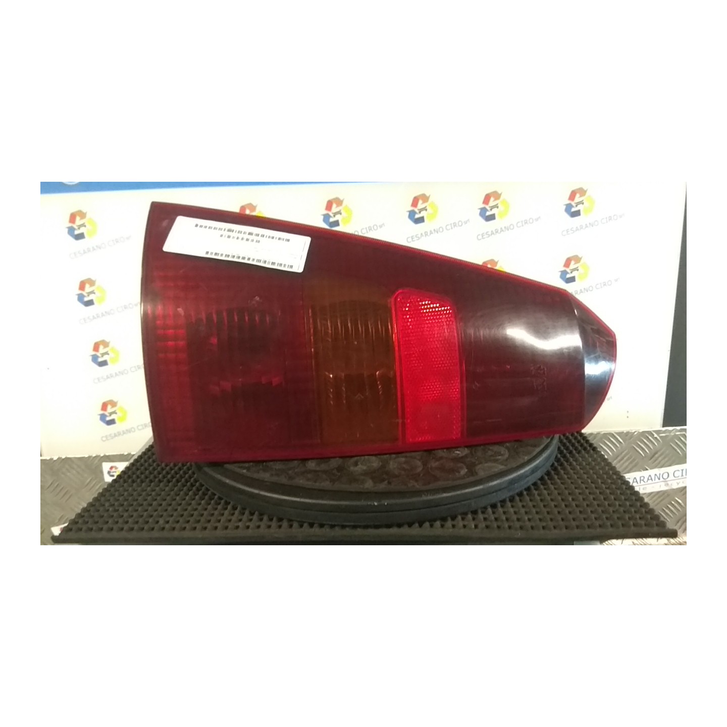 FANALE POST. SX. 145 FORD FOCUS (CAK) (10/98-03/02) FYDA 1233323