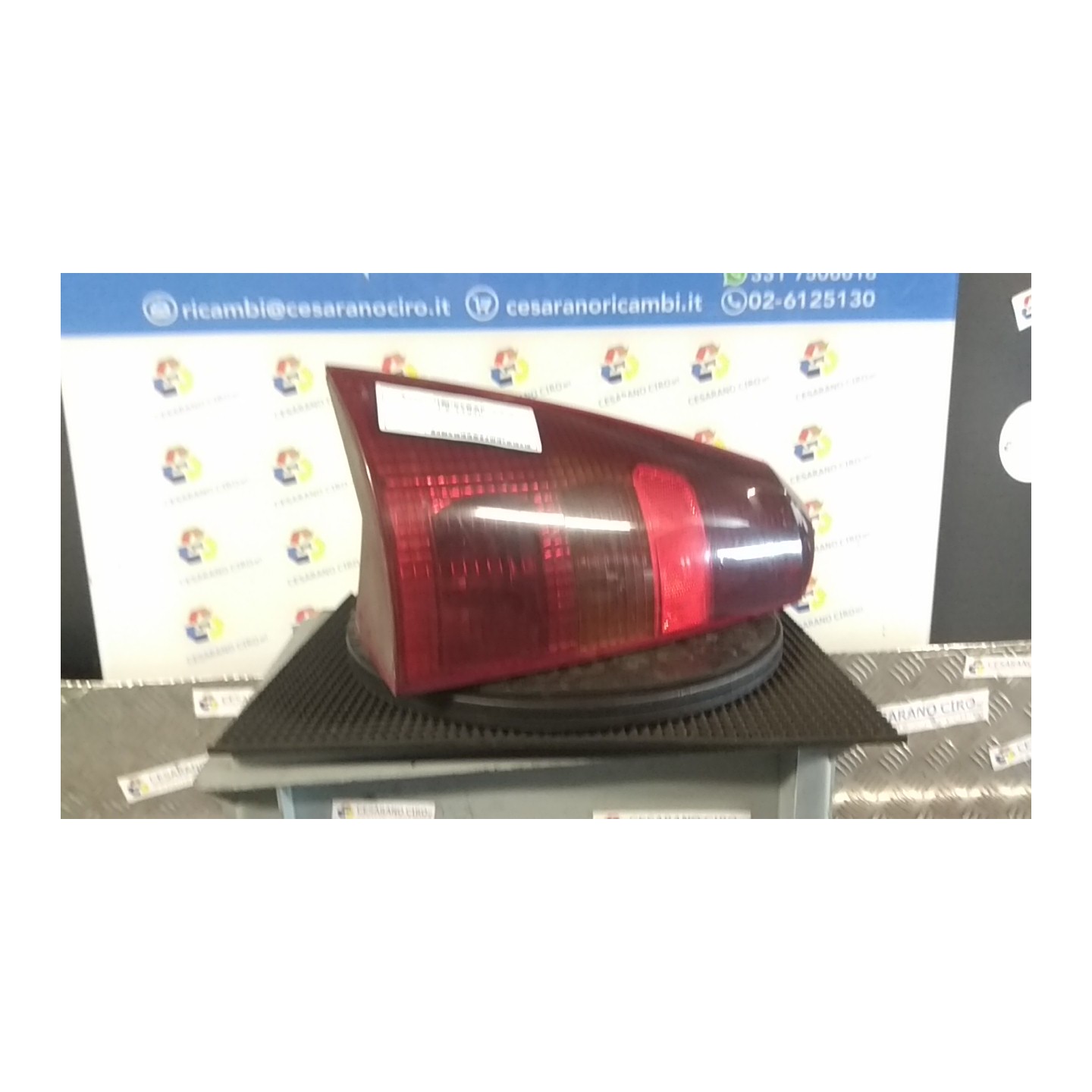 FANALE POST. SX. 145 FORD FOCUS (CAK) (10/98-03/02) FYDA 1233323