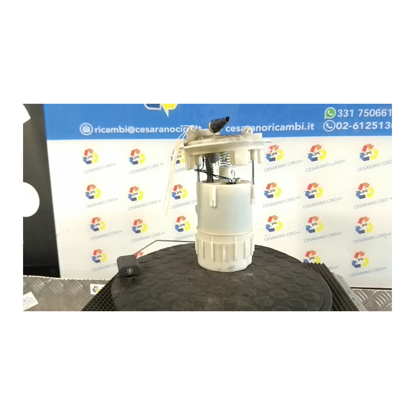 POMPA CARBURANTE C/TRASDUTTORE (GALLEGGIANTE) C/FILTRO CARBURANTE INT. 076 PEUGEOT 208 (01/12-11/15) HM01 9674466980