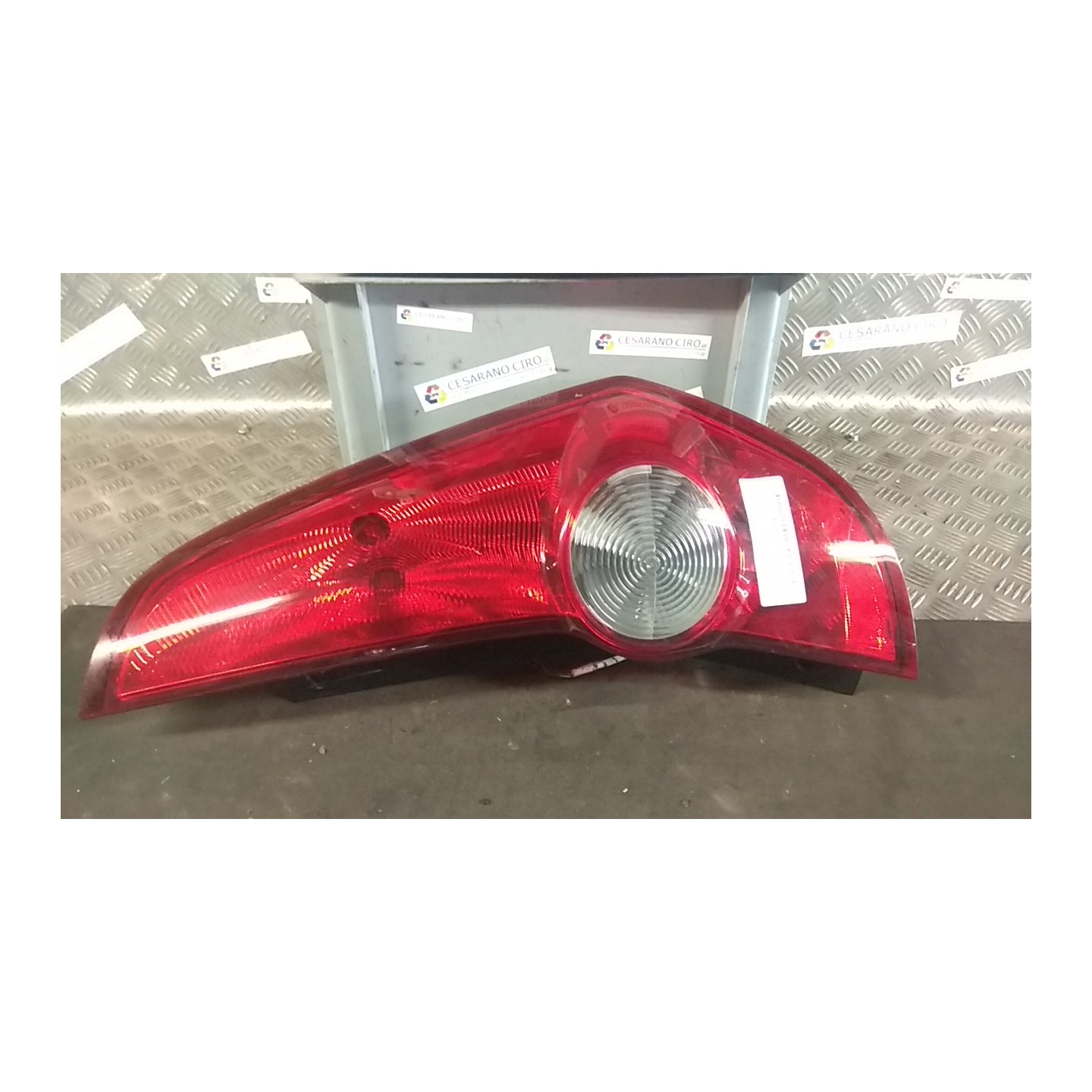 FANALE POST. DX. 010 OPEL AGILA (H08) (01/08-) K12B 93193680