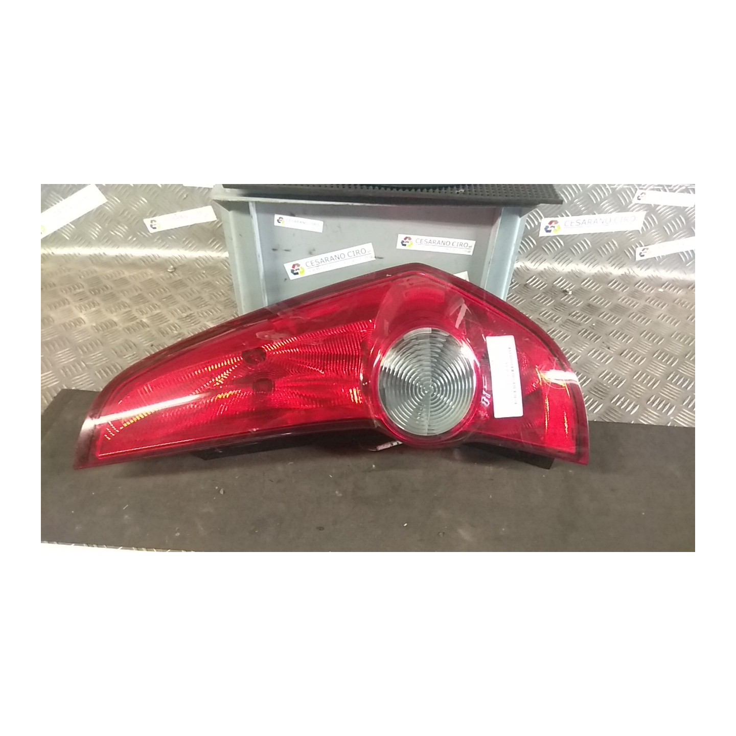 FANALE POST. DX. 010 OPEL AGILA (H08) (01/08-) K12B 93193680