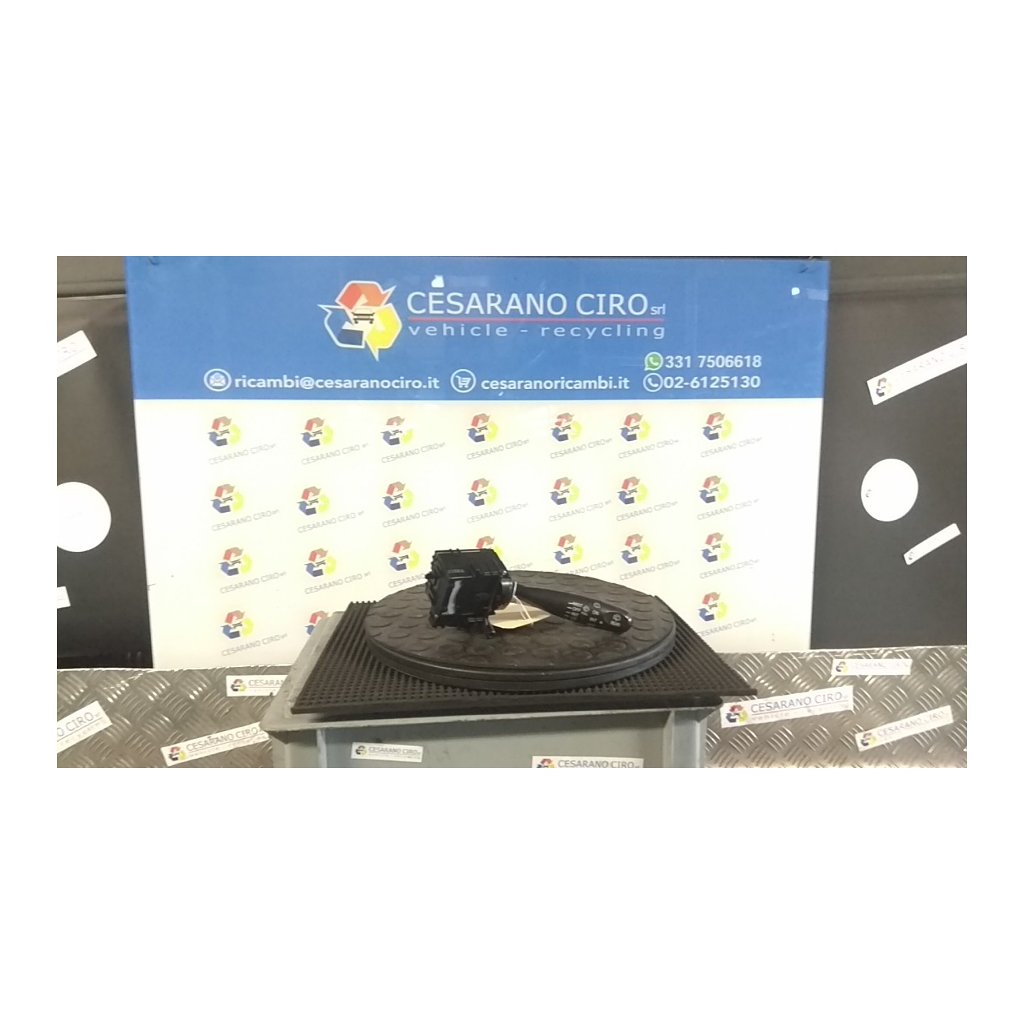 BLOCCO COMANDI TERGICRISTALLI 018 OPEL AGILA (H08) (01/08-) K12B 93196980