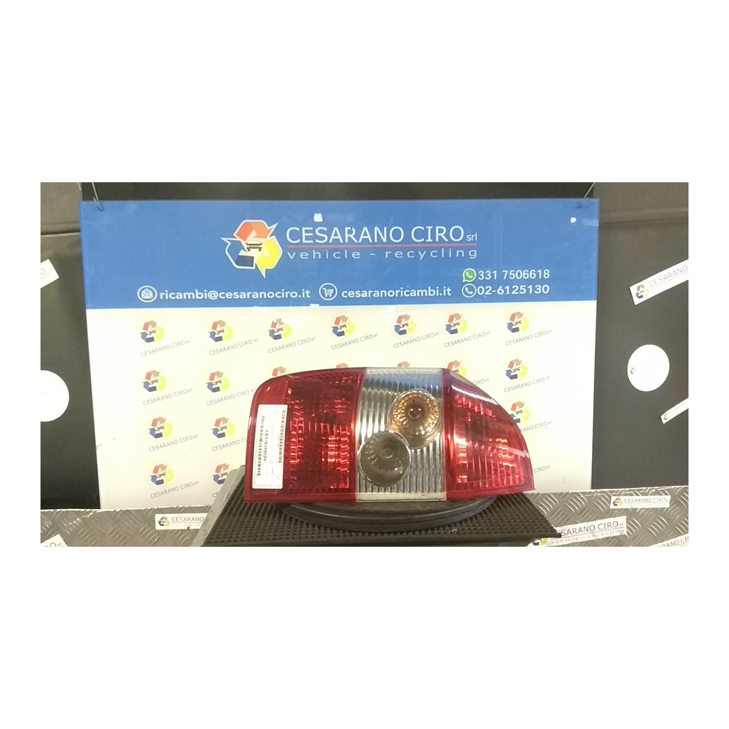 FANALE POST. SX. 030 DR DR5 (12/07-) SQR481F 733010054