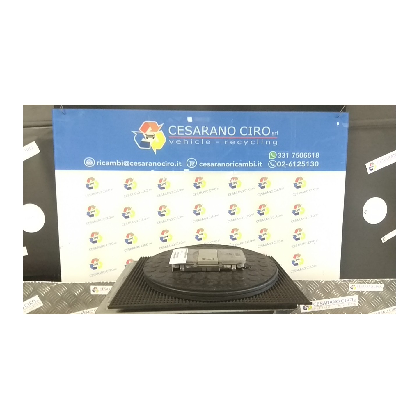 LUCE CORTESIA ANT. TETTO 044 RENAULT KOLEOS (05/08-) M9RG8 26430JY00B