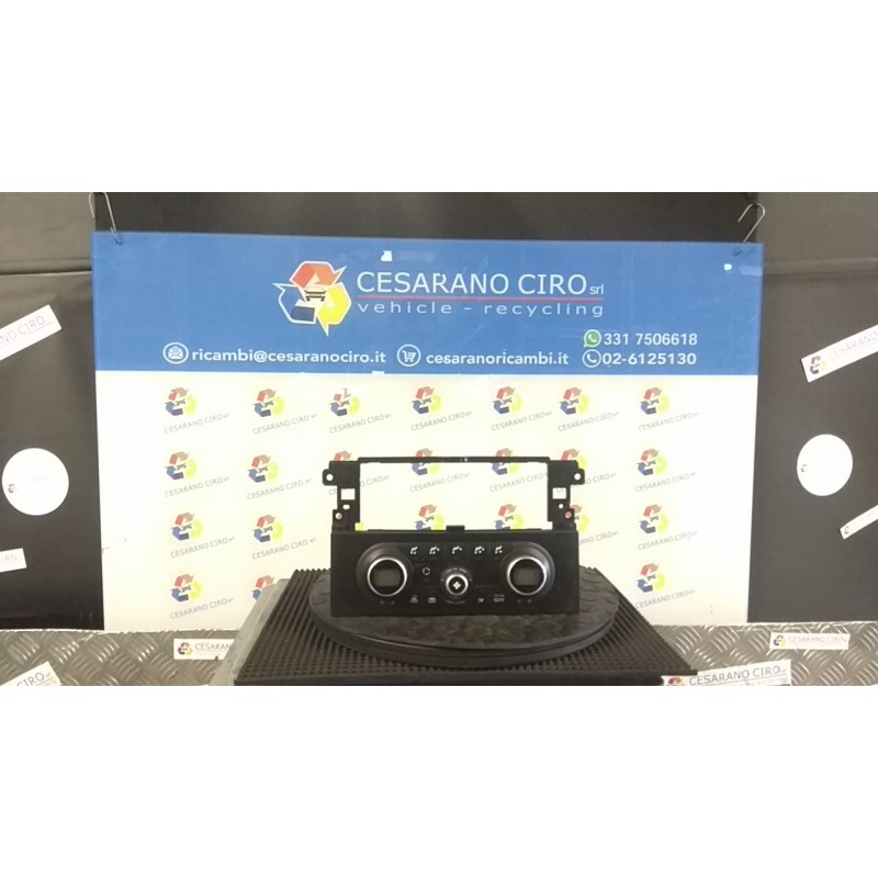 BLOCCO COMANDO CLIMATIZZAZIONE EQPT1;EQPT2 047 RENAULT KOLEOS (05/08-) M9RG8 27520JY10A