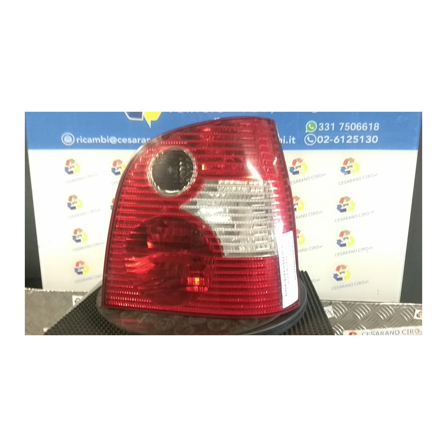 FANALE POST. DX. 060 VOLKSWAGEN POLO (9N) (10/01-03/05) BBY 6Q6945096G