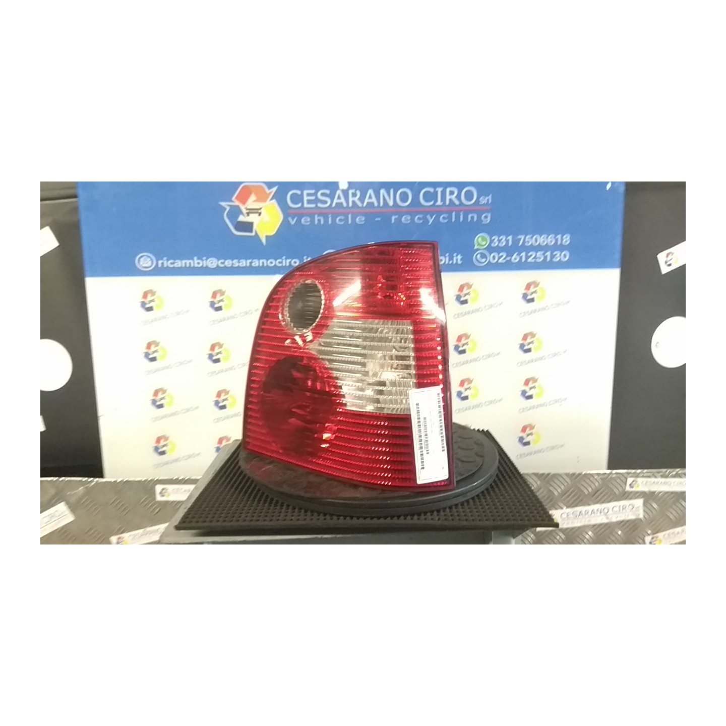 FANALE POST. DX. 060 VOLKSWAGEN POLO (9N) (10/01-03/05) BBY 6Q6945096G