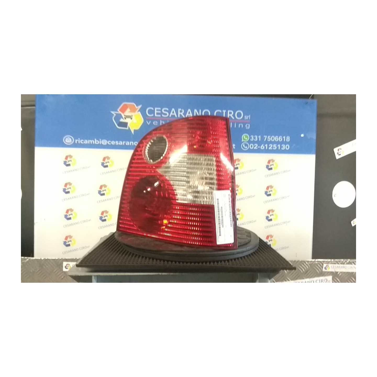 FANALE POST. DX. 060 VOLKSWAGEN POLO (9N) (10/01-03/05) BBY 6Q6945096G
