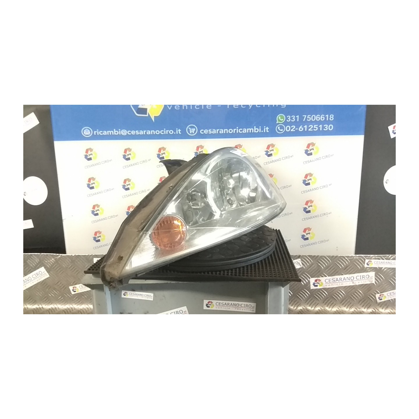 PROIETTORE SX. 095 FORD FOCUS (CAK) (10/01-04/05) FFDA 1343658